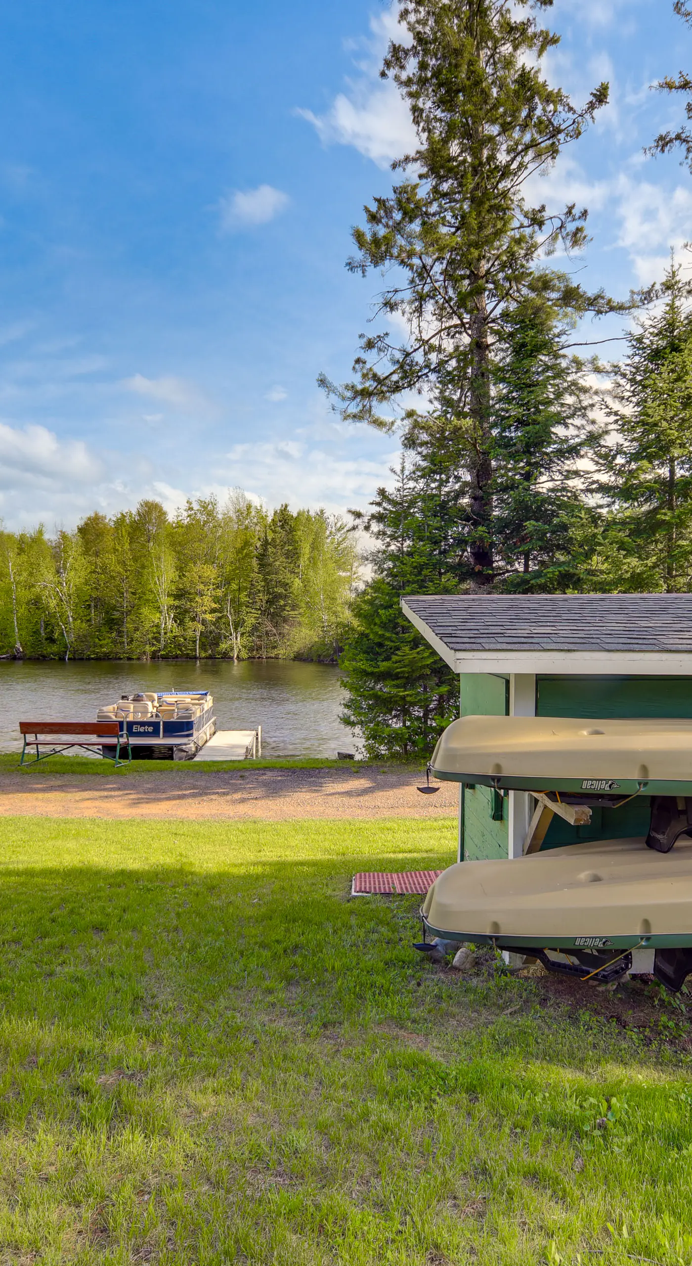 Hayward Retreat on the Chippewa Flowage w/ Dock!