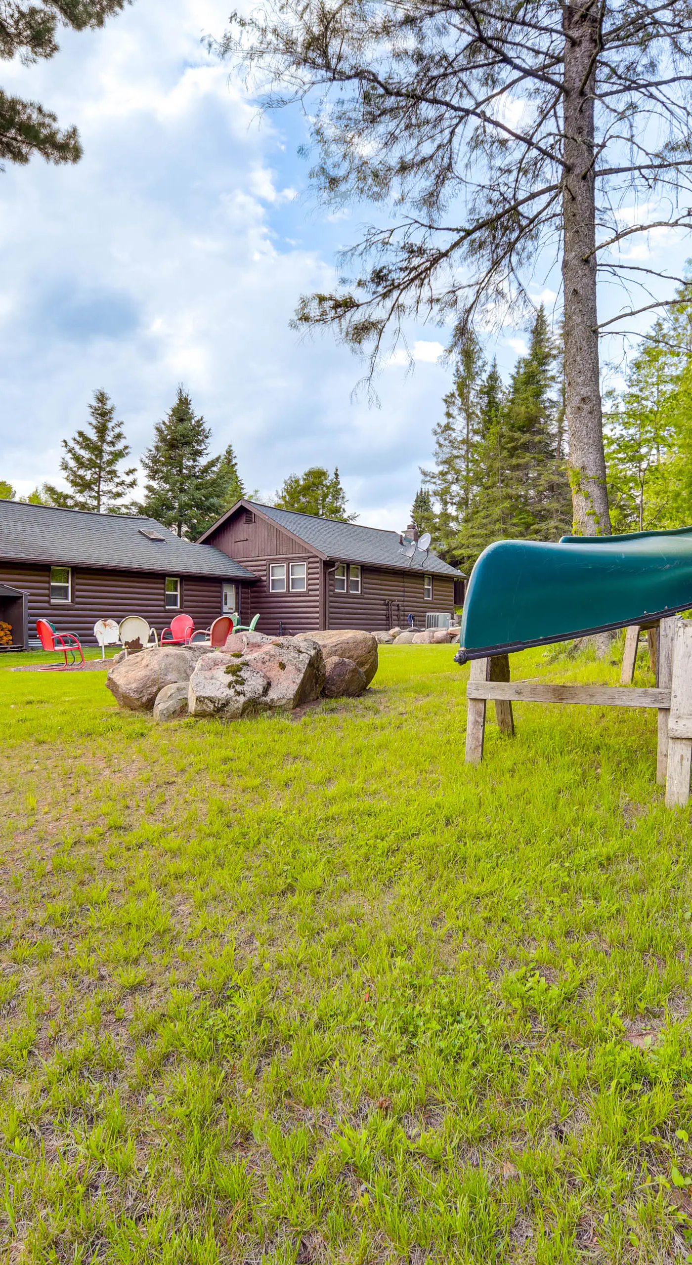 Hayward Retreat on the Chippewa Flowage w/ Dock!