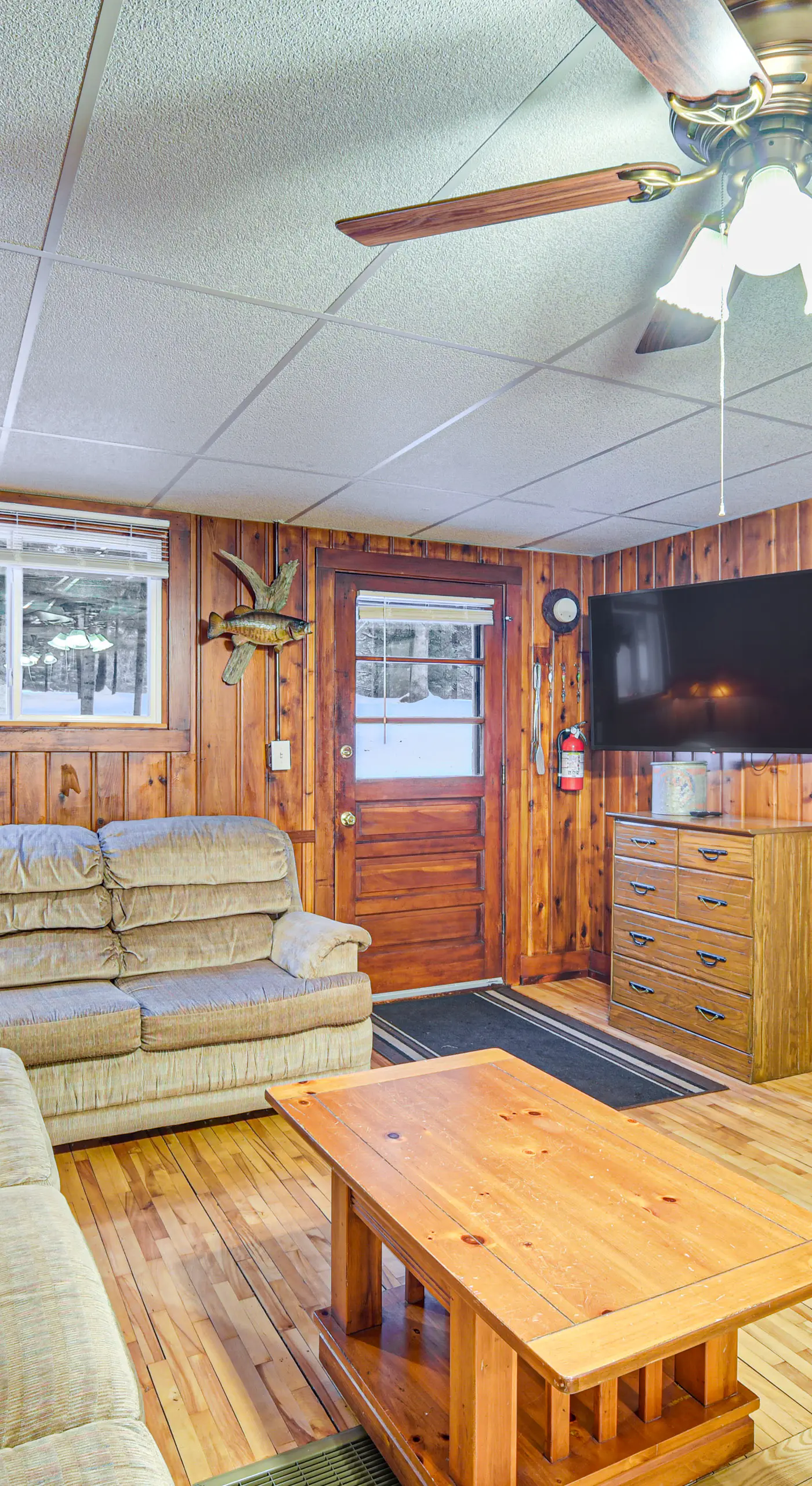Hayward Retreat on the Chippewa Flowage w/ Dock!