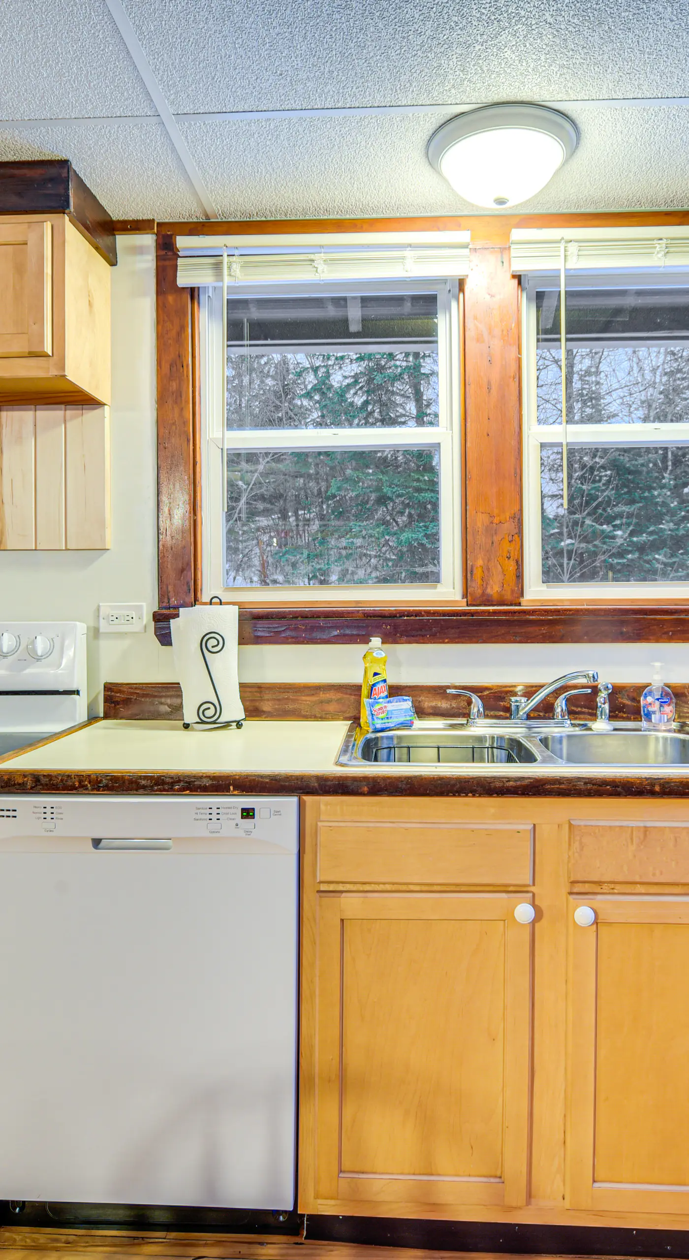 Hayward Retreat on the Chippewa Flowage w/ Dock!