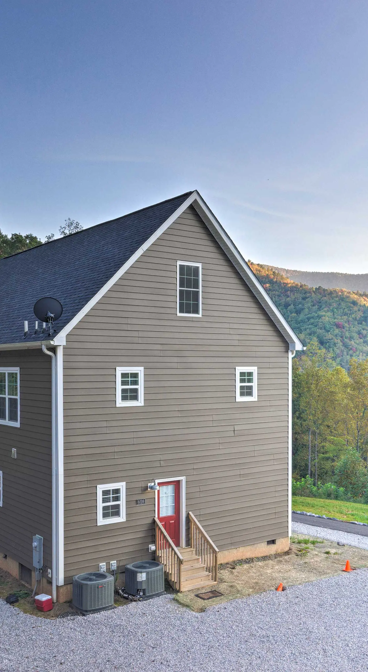 Family Holiday Retreat! Mtn-View Blue Ridge Home