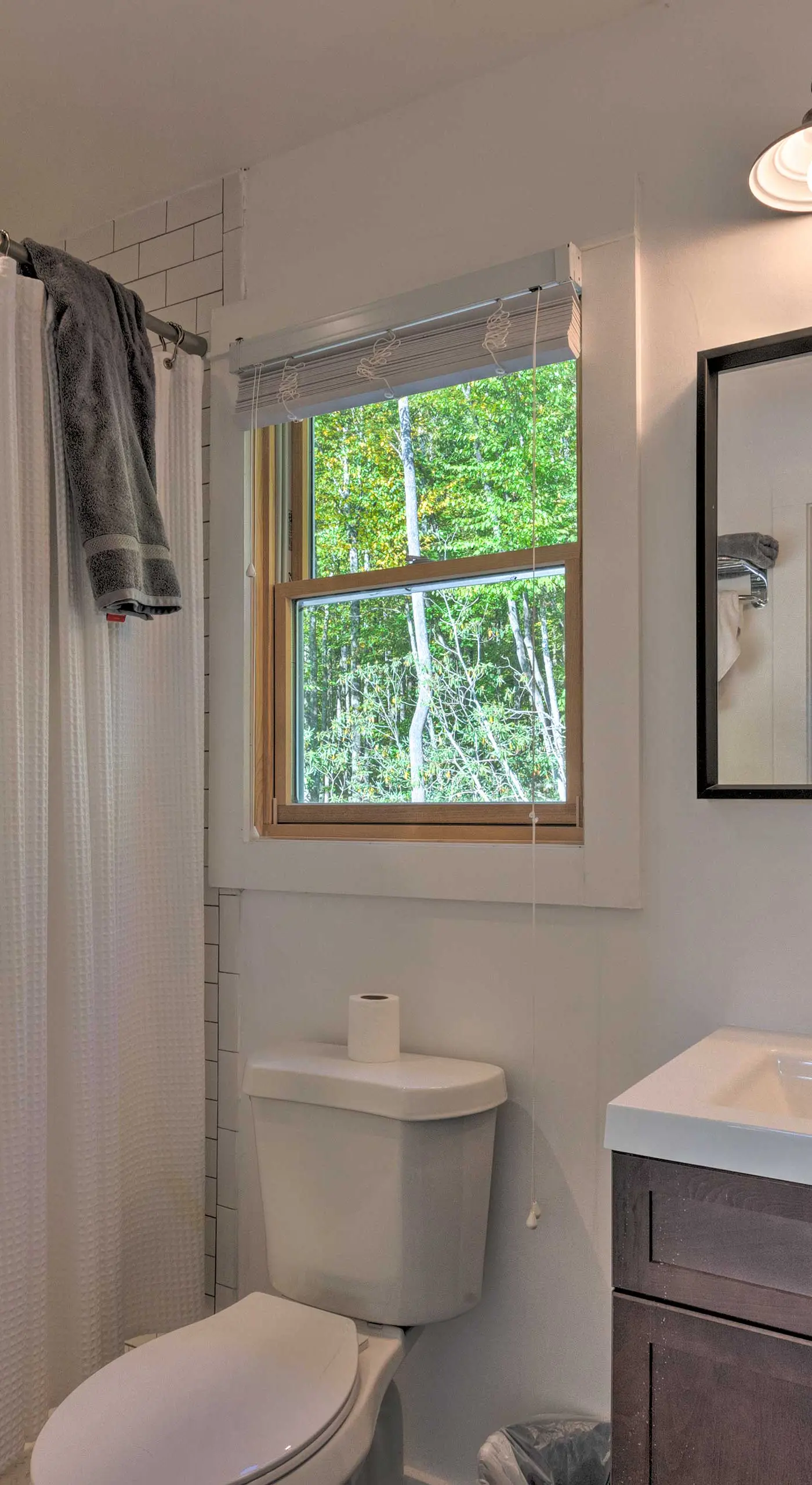 Panoramic Mtn Views & Hot Tub! Secluded Marion Gem