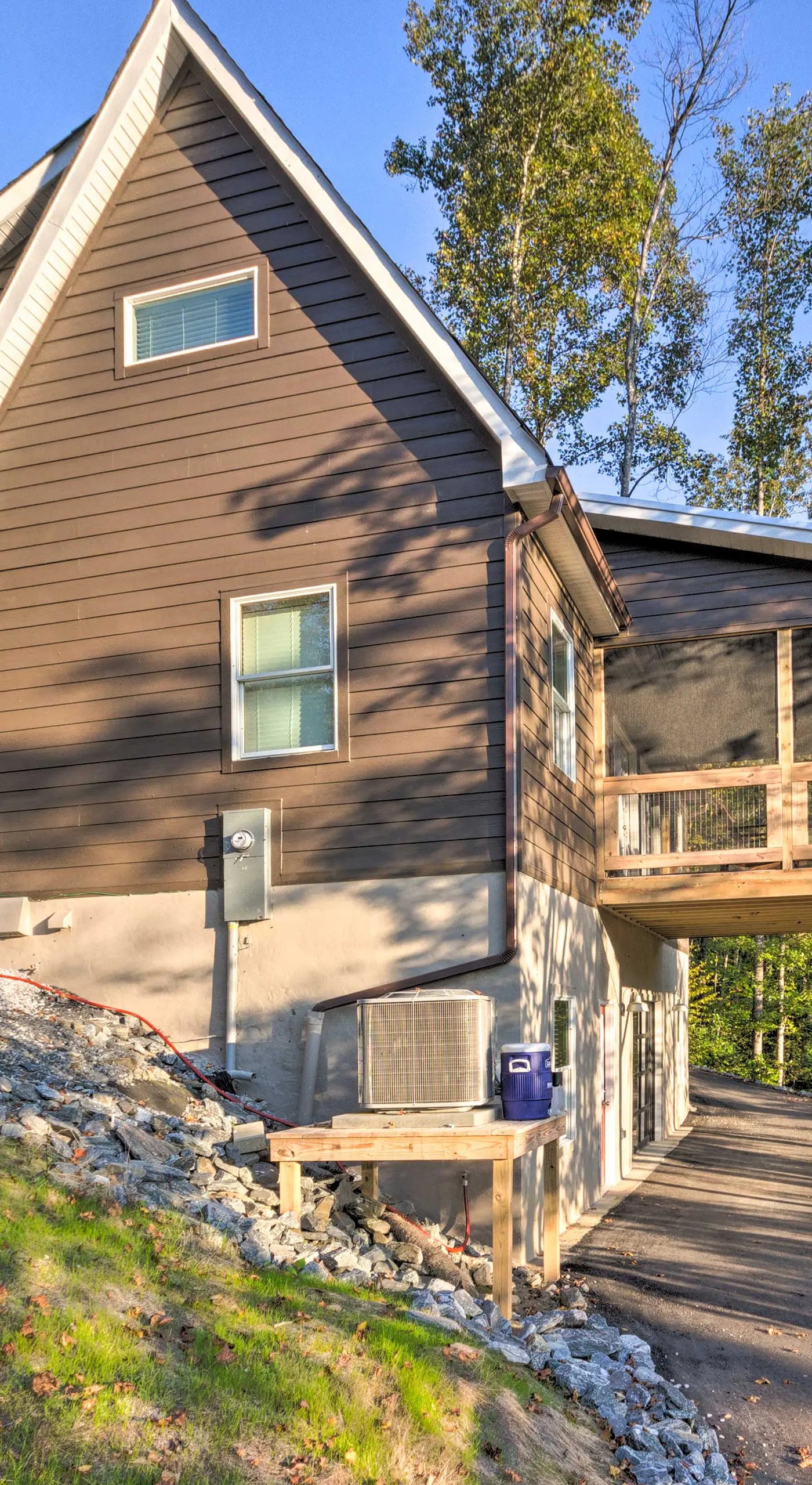Panoramic Mtn Views & Hot Tub! Secluded Marion Gem