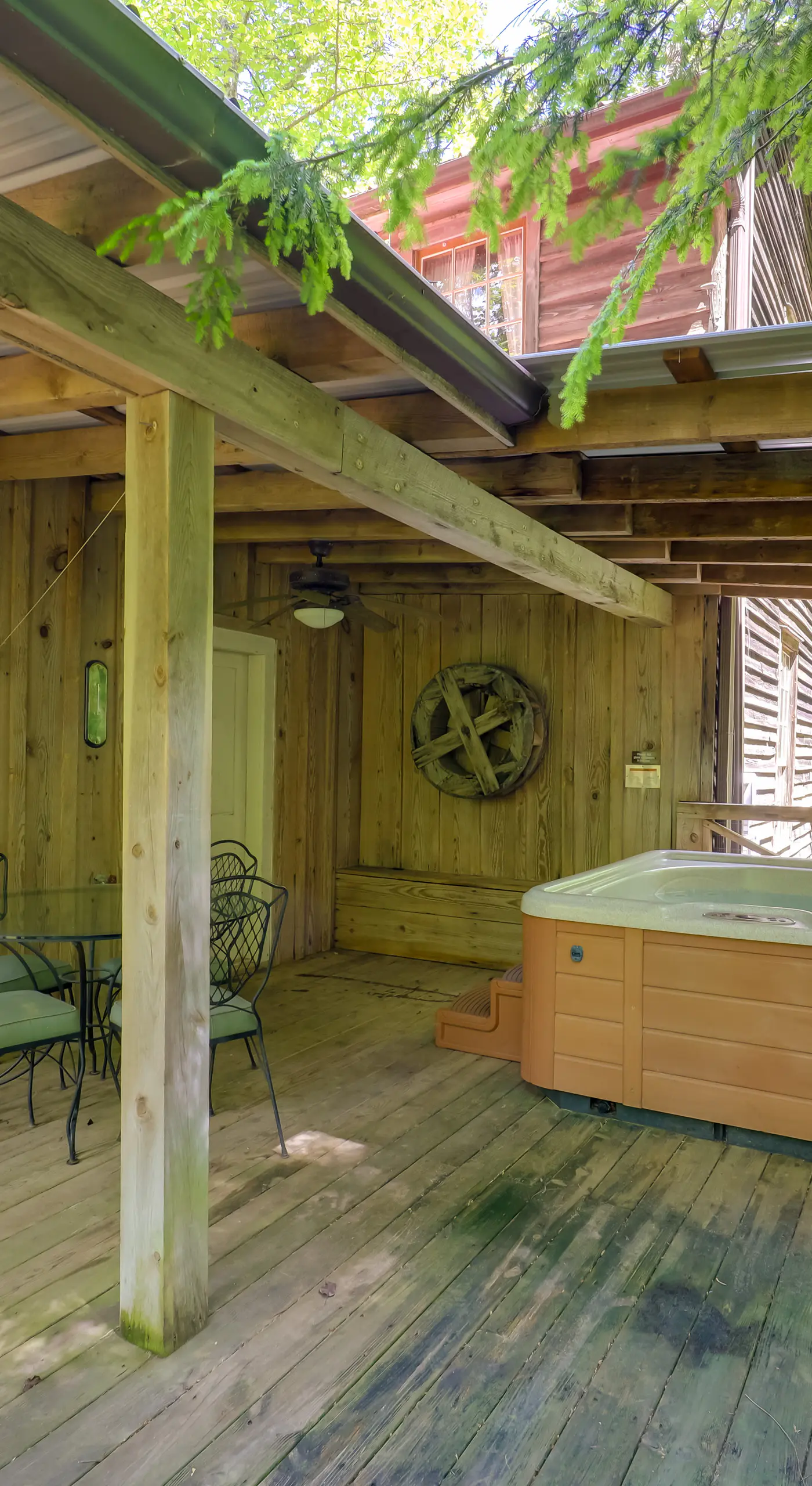 Hot Tub Haven! Blue Ridge Mountain Gem on 92 Acres