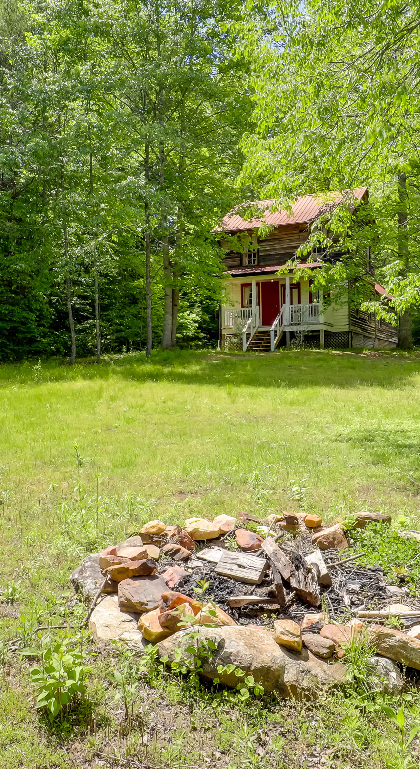 Hot Tub Haven! Blue Ridge Mountain Gem on 92 Acres