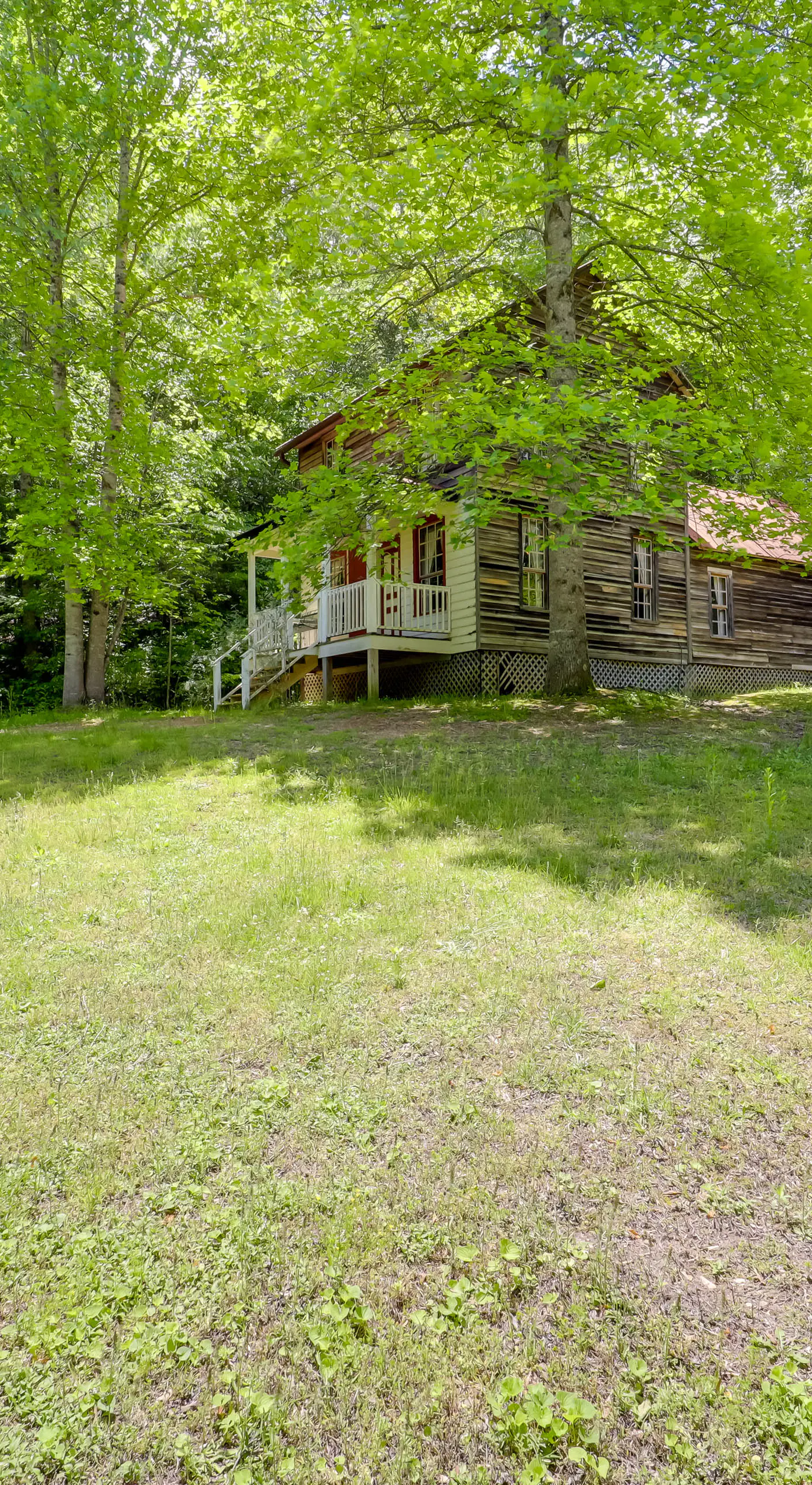 Hot Tub Haven! Blue Ridge Mountain Gem on 92 Acres