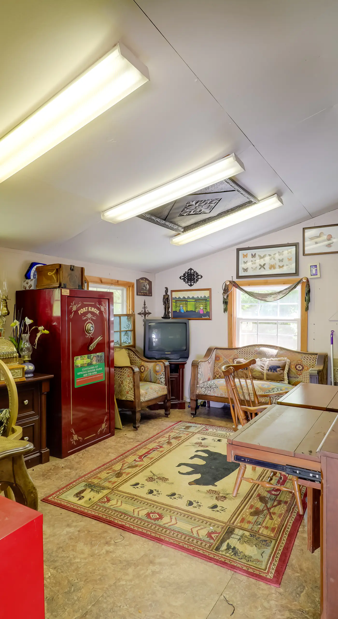 Hot Tub Haven! Blue Ridge Mountain Gem on 92 Acres