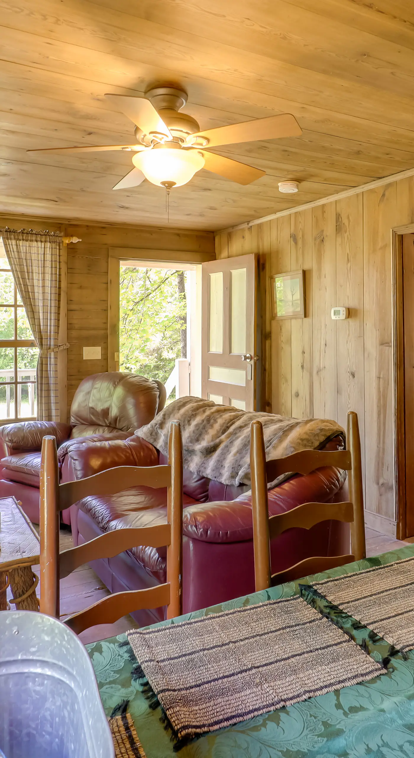 Hot Tub Haven! Blue Ridge Mountain Gem on 92 Acres