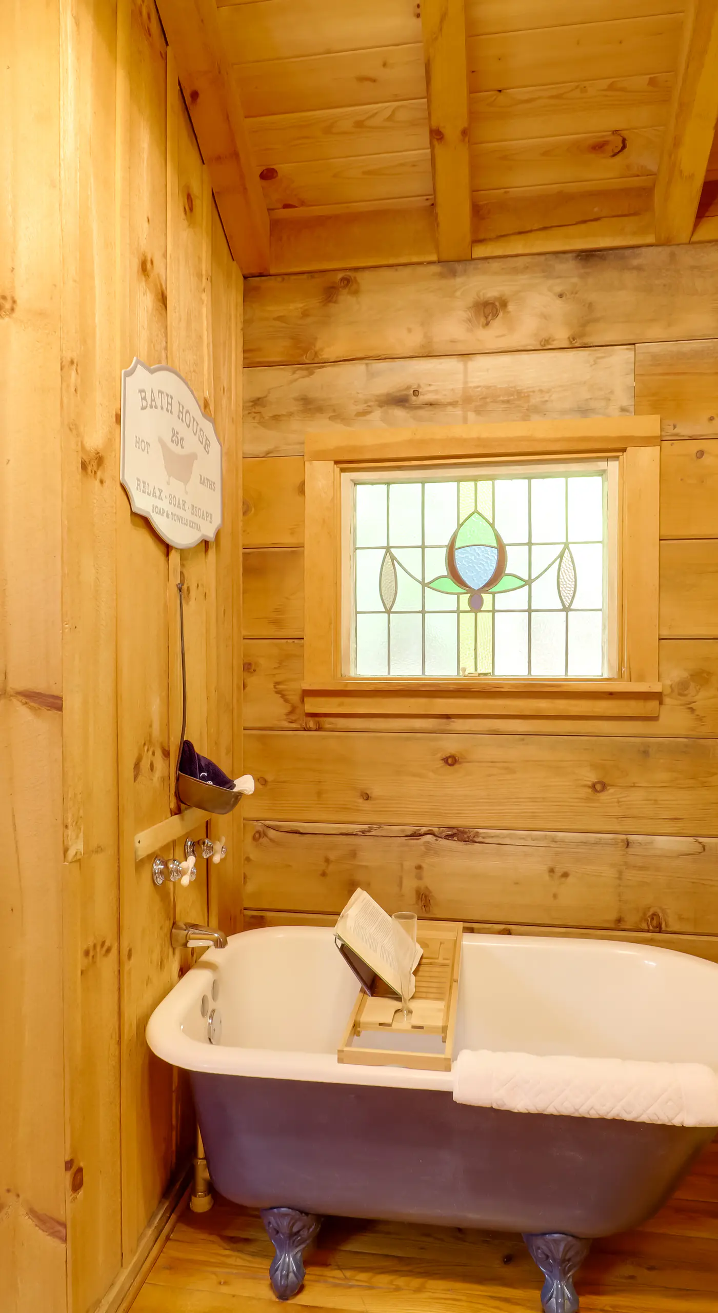 Winter Hiking + Hot Tub Soaks! Marion Mtn Cabin