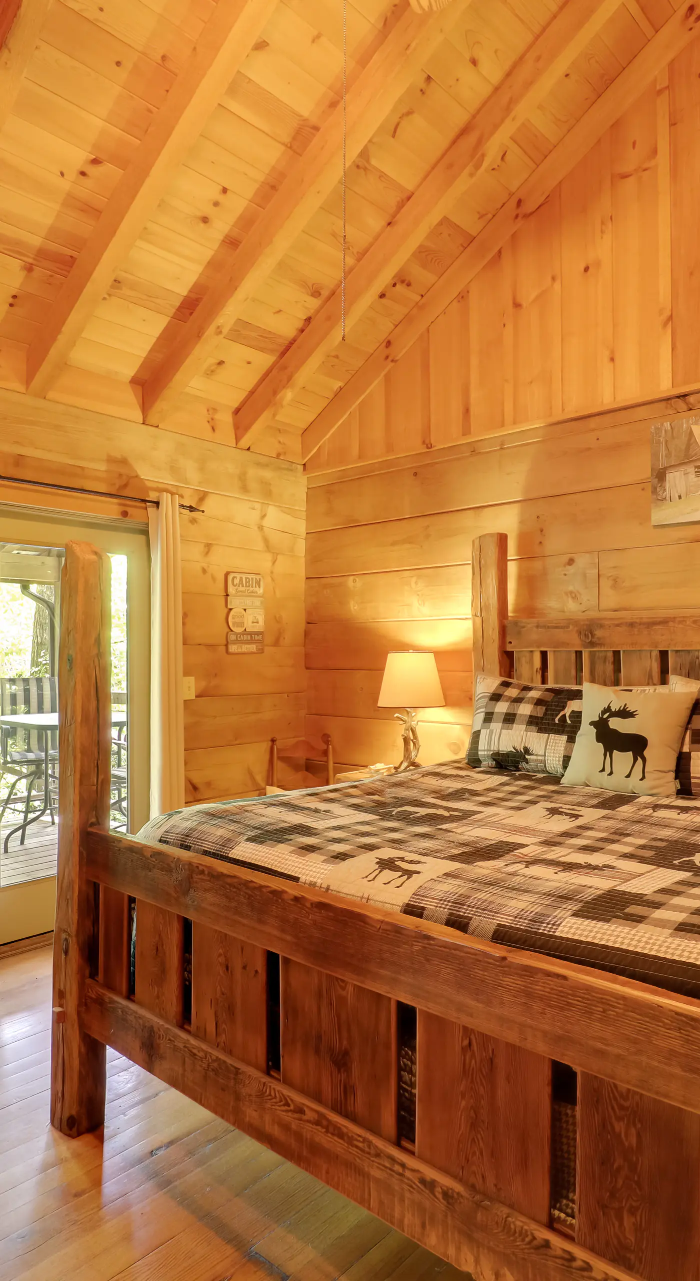 Winter Hiking + Hot Tub Soaks! Marion Mtn Cabin