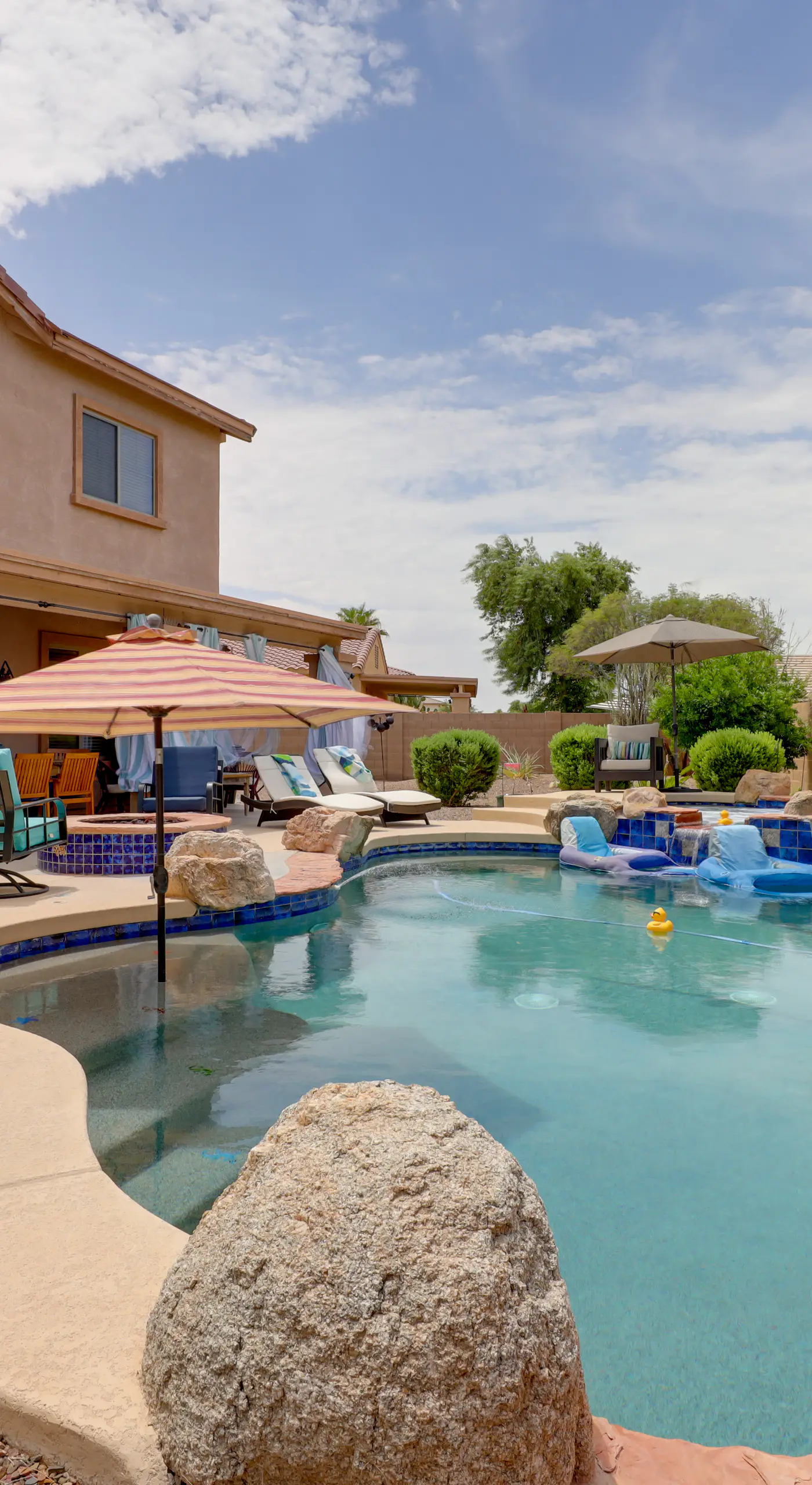 Maricopa Desert Oasis: Fenced Yard w/ Hot Tub