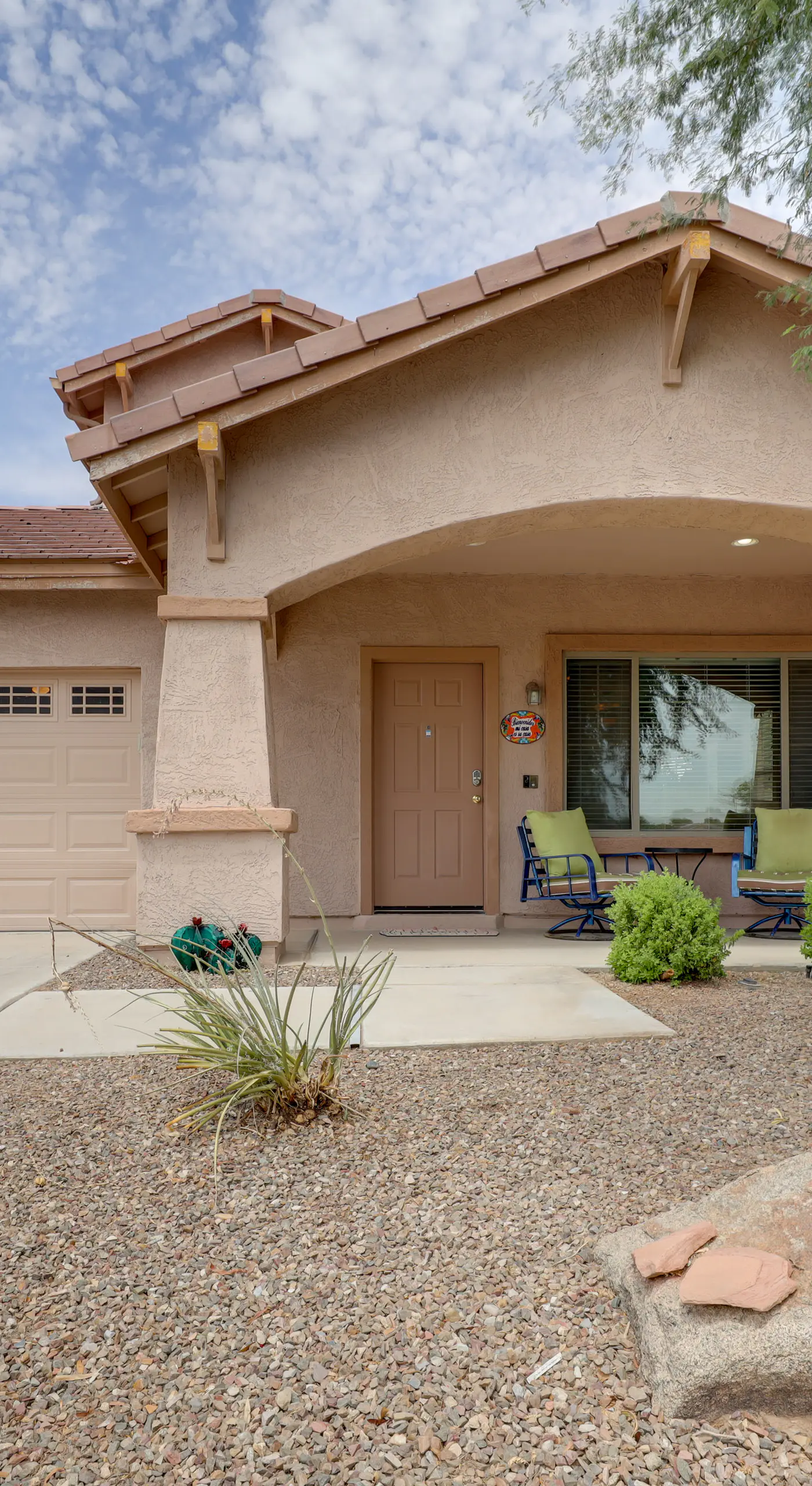 Maricopa Desert Oasis: Fenced Yard w/ Hot Tub