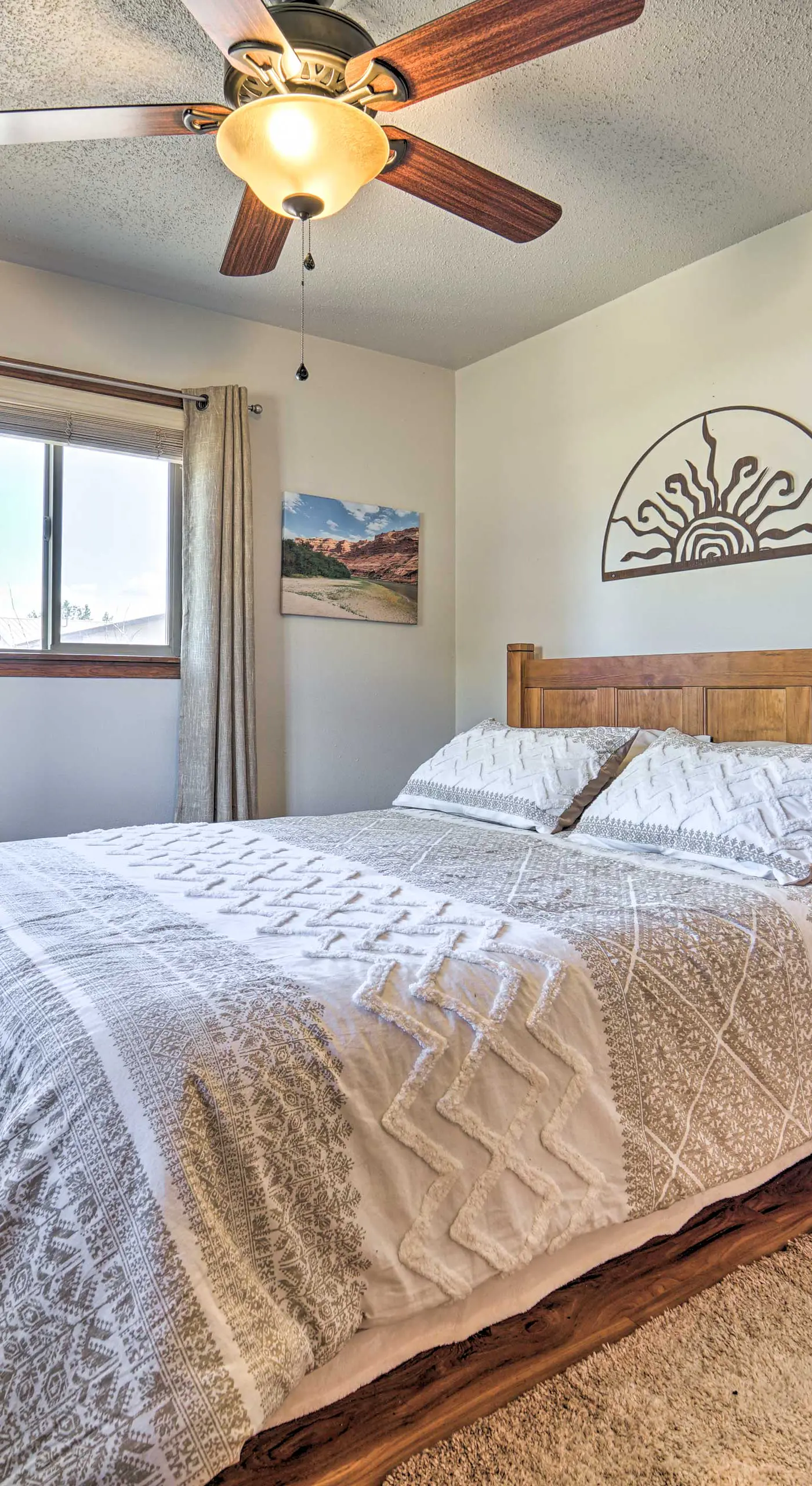 Eco-Friendly Escape in Cortez - Pets Welcome!