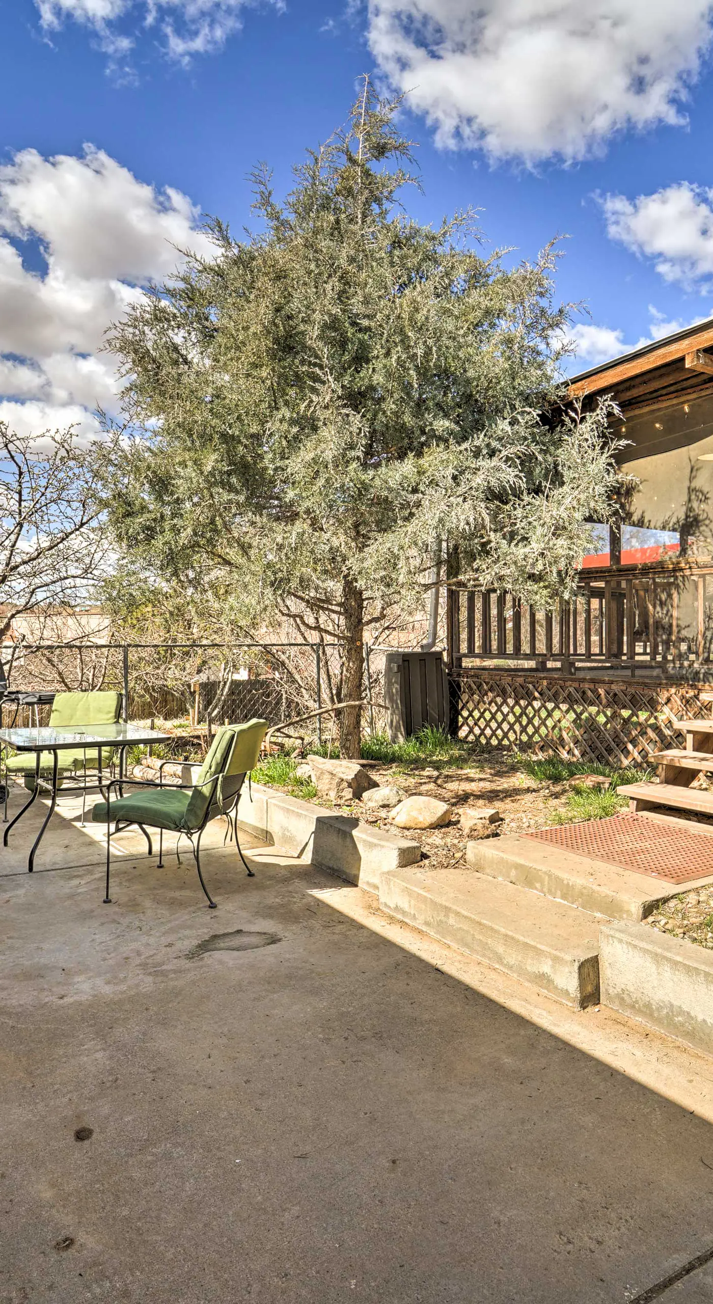 Eco-Friendly Escape in Cortez - Pets Welcome!