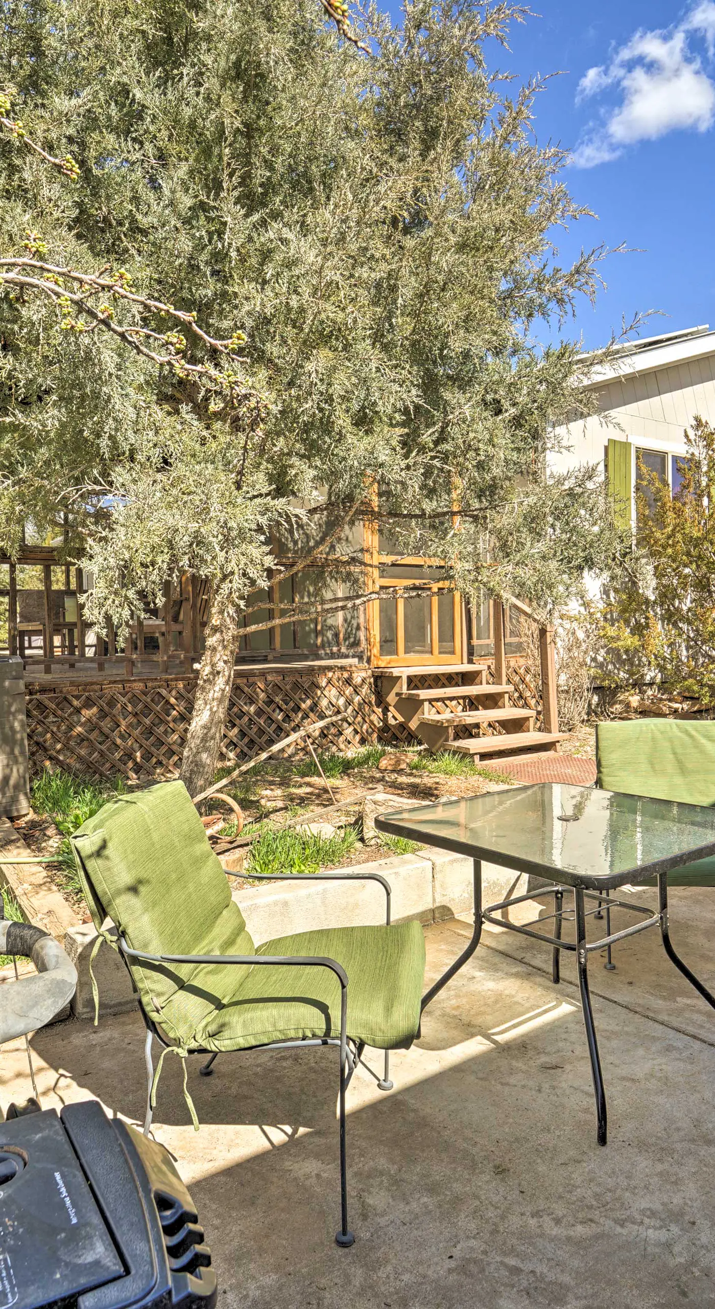 Eco-Friendly Escape in Cortez - Pets Welcome!