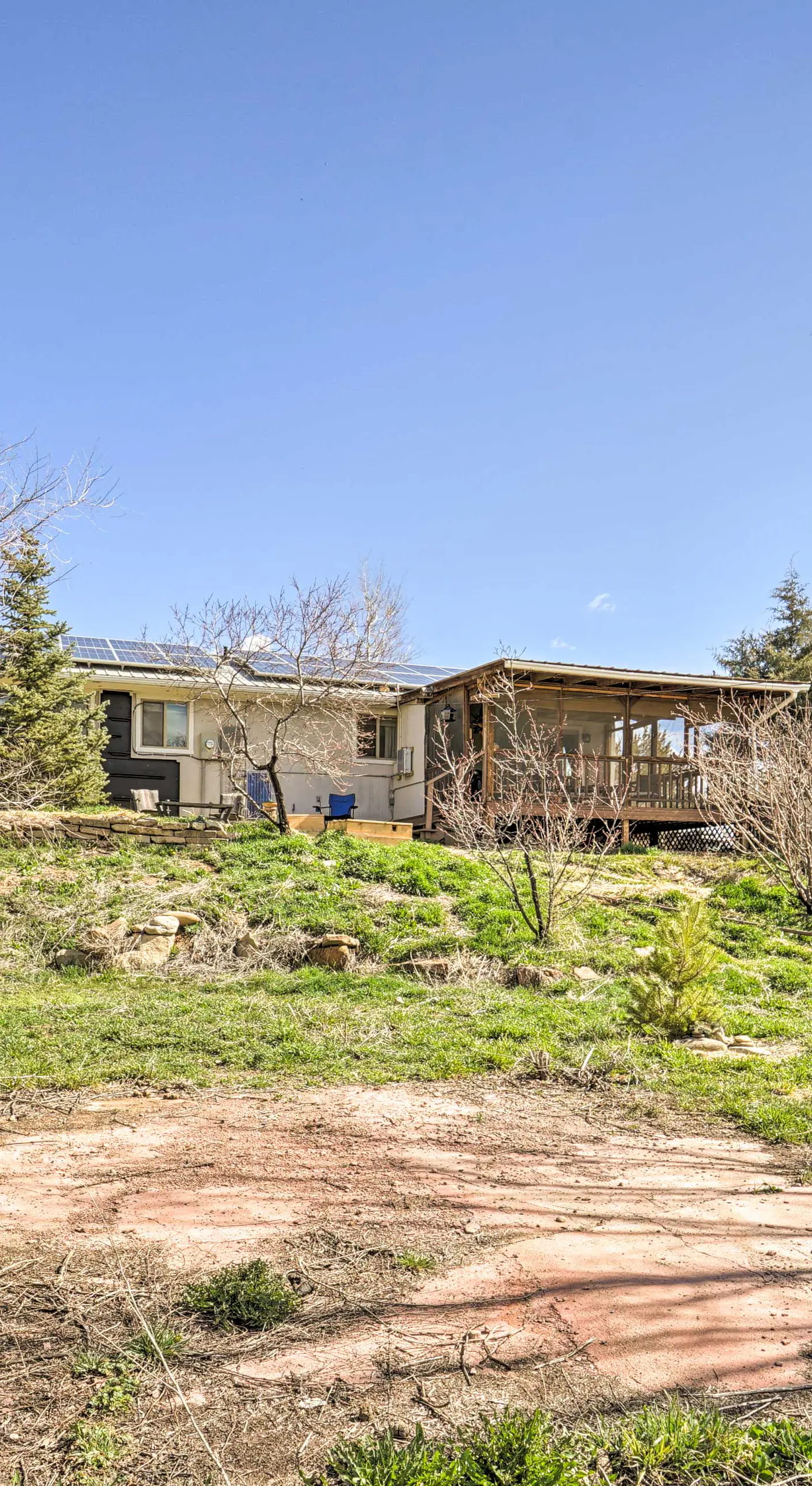 Eco-Friendly Escape in Cortez - Pets Welcome!