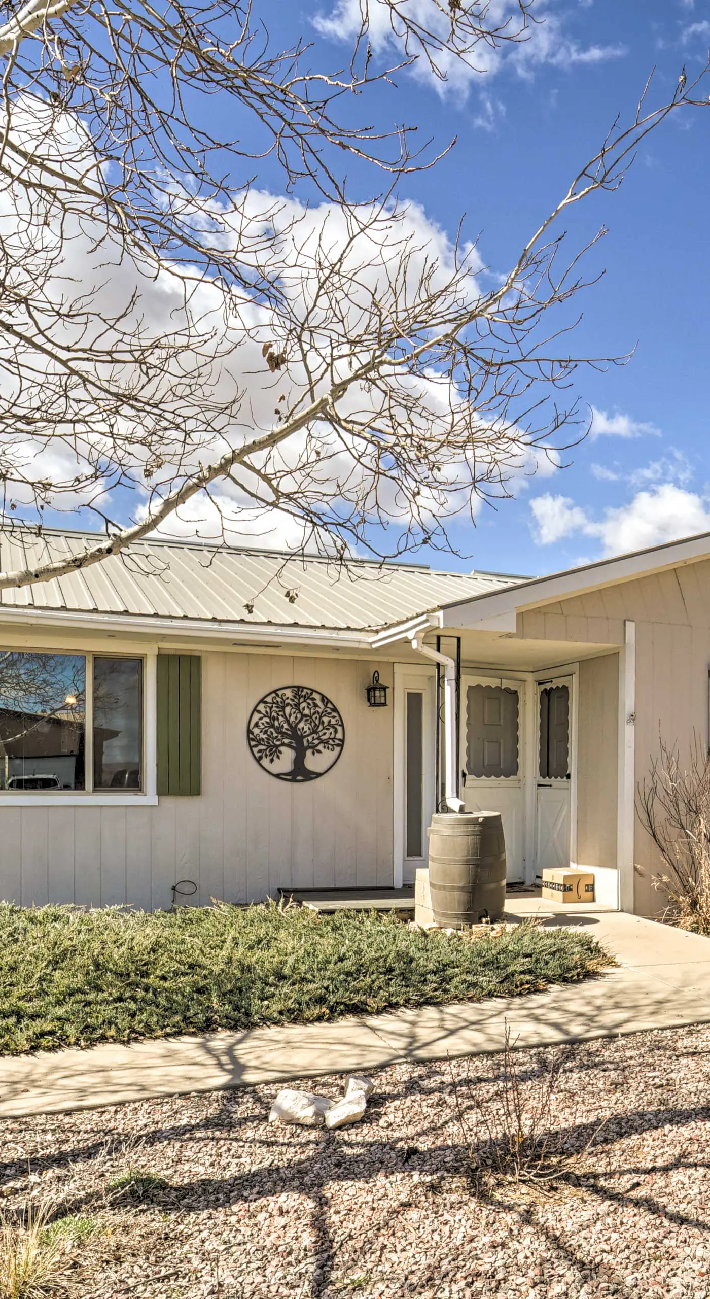Eco-Friendly Escape in Cortez - Pets Welcome!