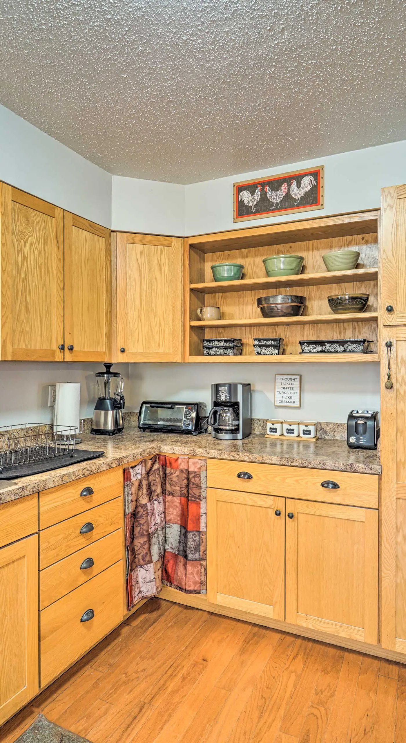 Eco-Friendly Escape in Cortez - Pets Welcome!