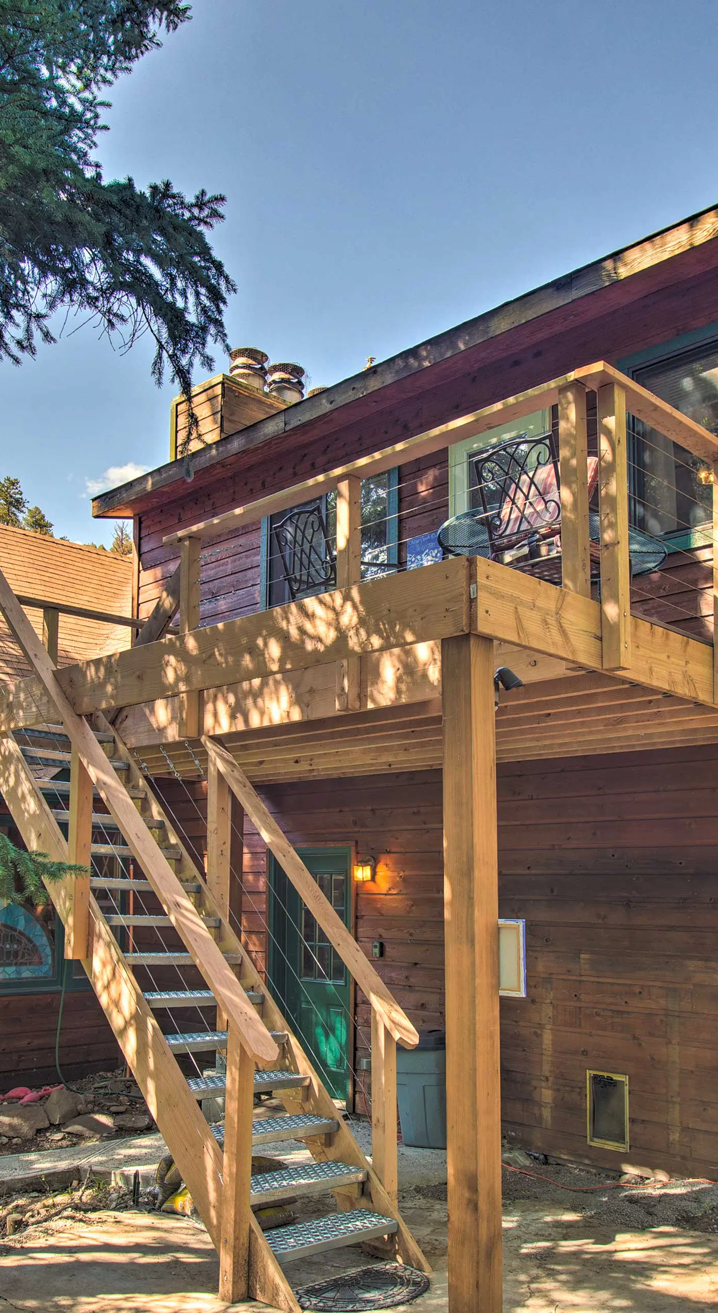 ‘Chicago Creek B & B‘: 1 Mi to Mt Blue Sky!
