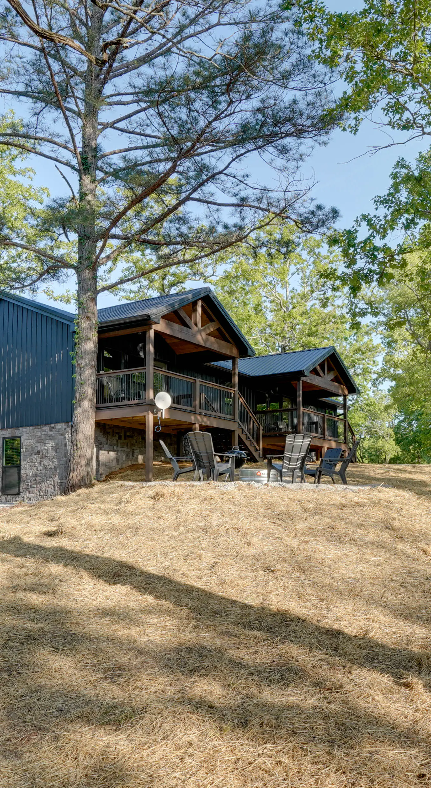Steps to Lake! Pet-Friendly Murray Retreat w/ Deck