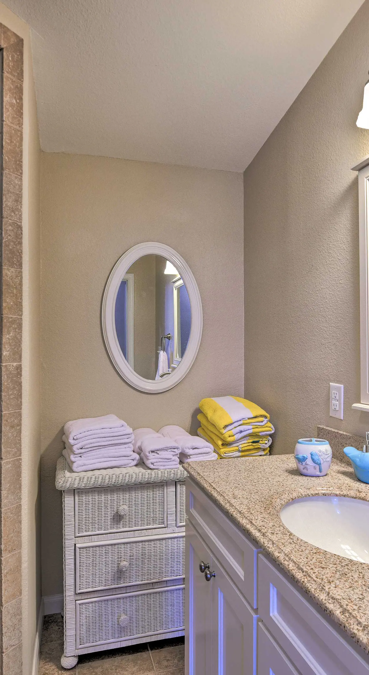 Spacious Granbury Home w/ Lakefront Outdoor Oasis!