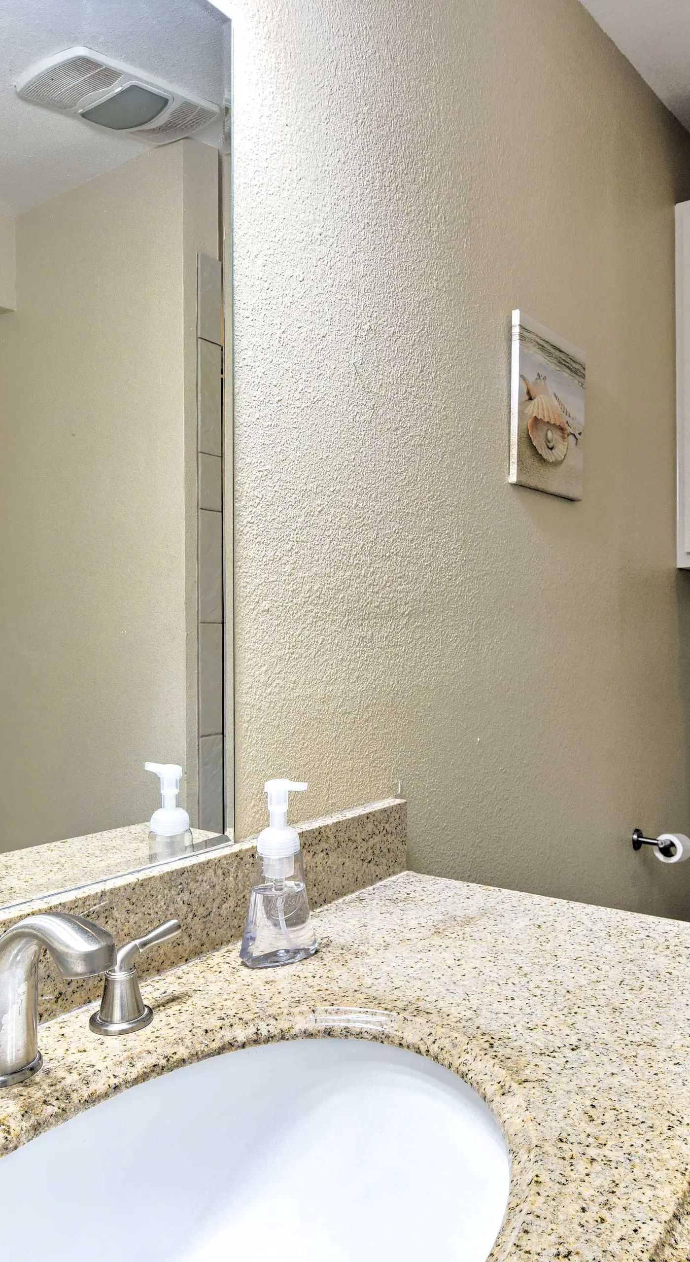 Spacious Granbury Home w/ Lakefront Outdoor Oasis!
