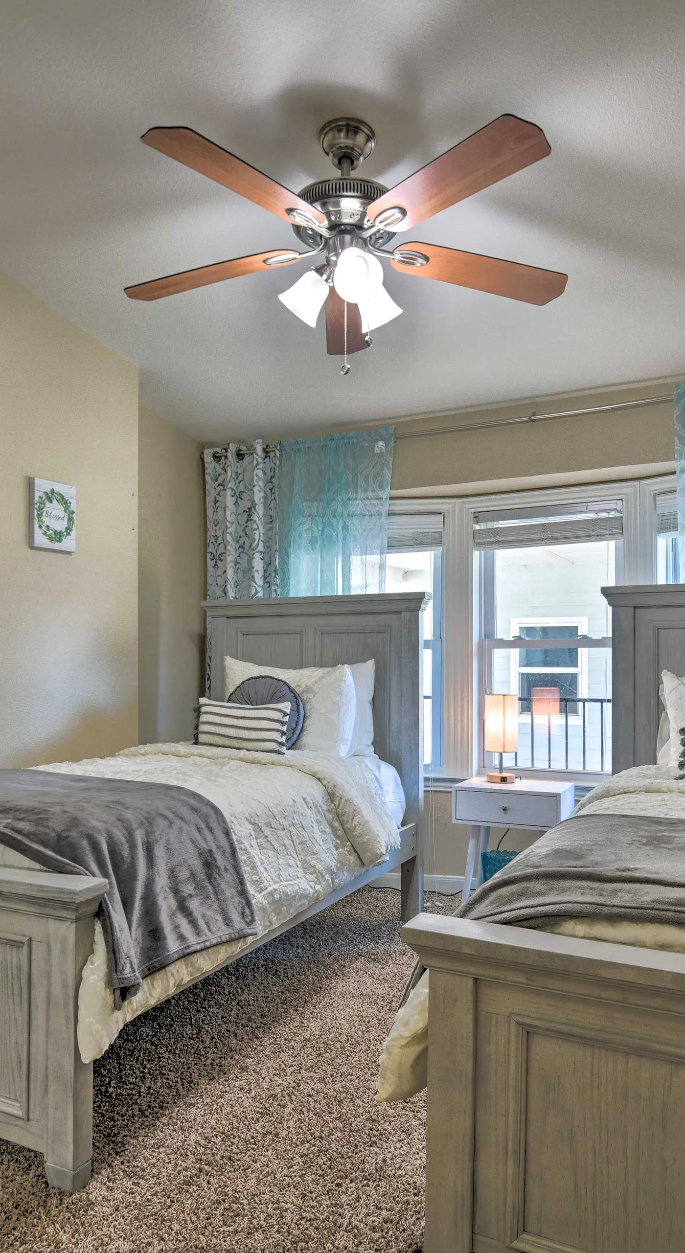 Spacious Granbury Home w/ Lakefront Outdoor Oasis!
