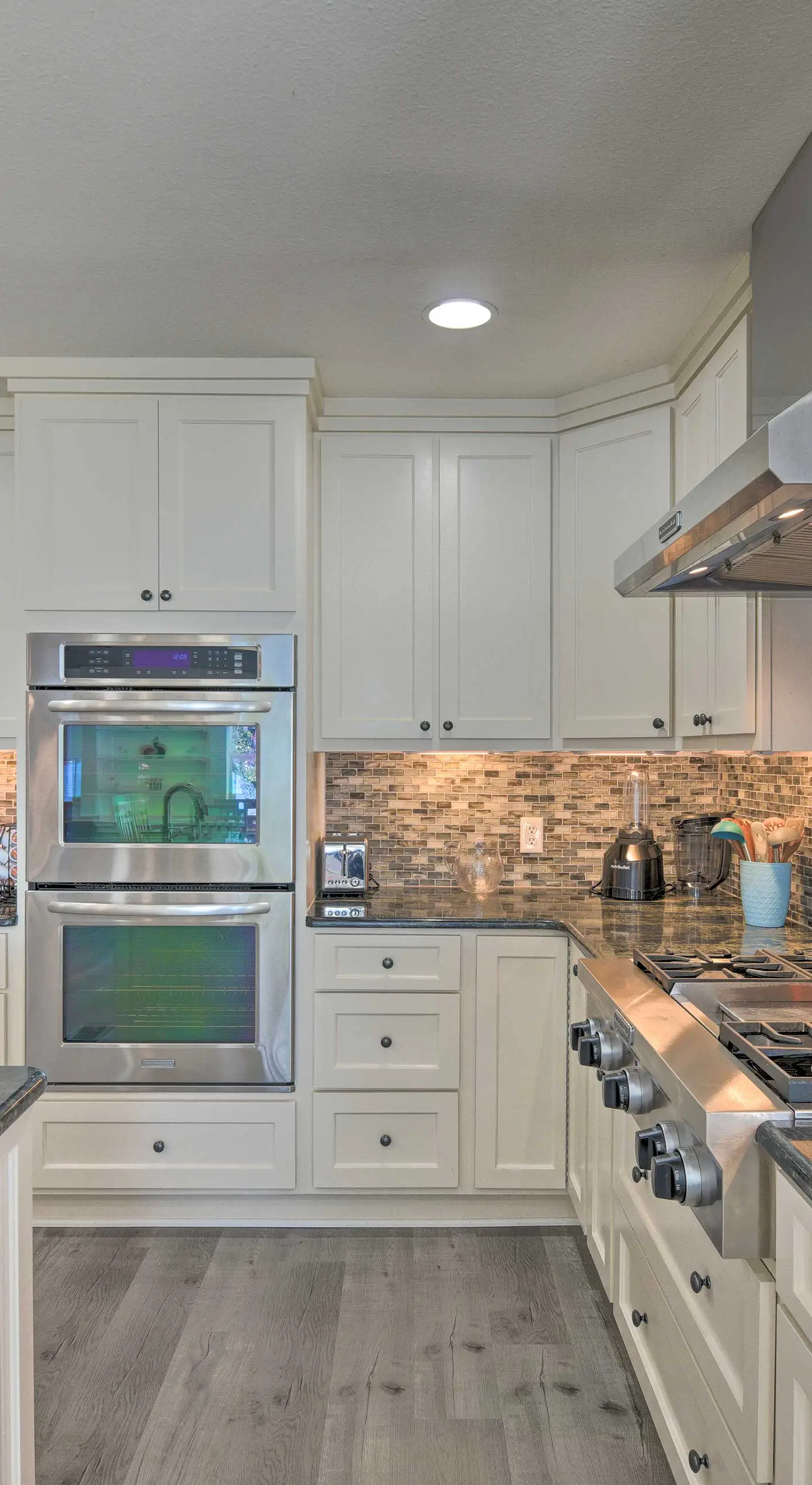 Spacious Granbury Home w/ Lakefront Outdoor Oasis!