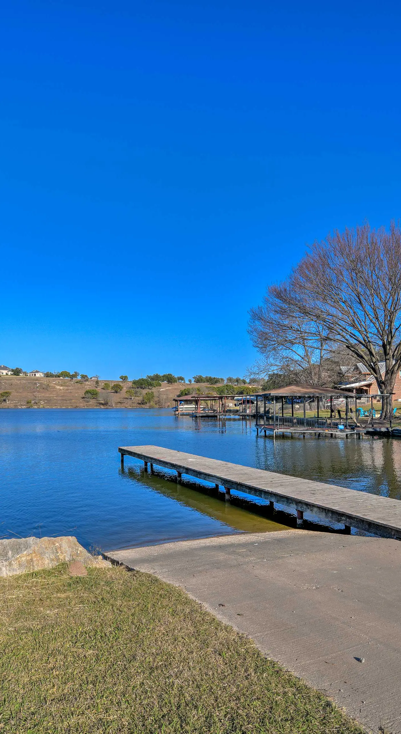 Steps to Lake! Charming Cabin: Pool Access & Decks
