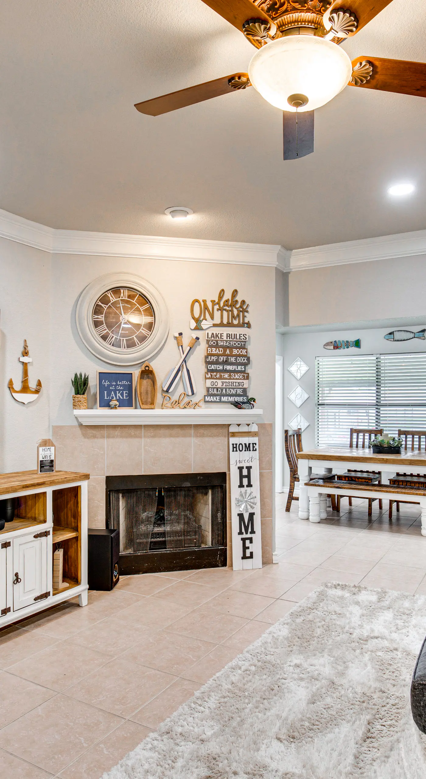 Home on Lake Granbury w/ Hot Tub: 5 Mi to Dtwn!