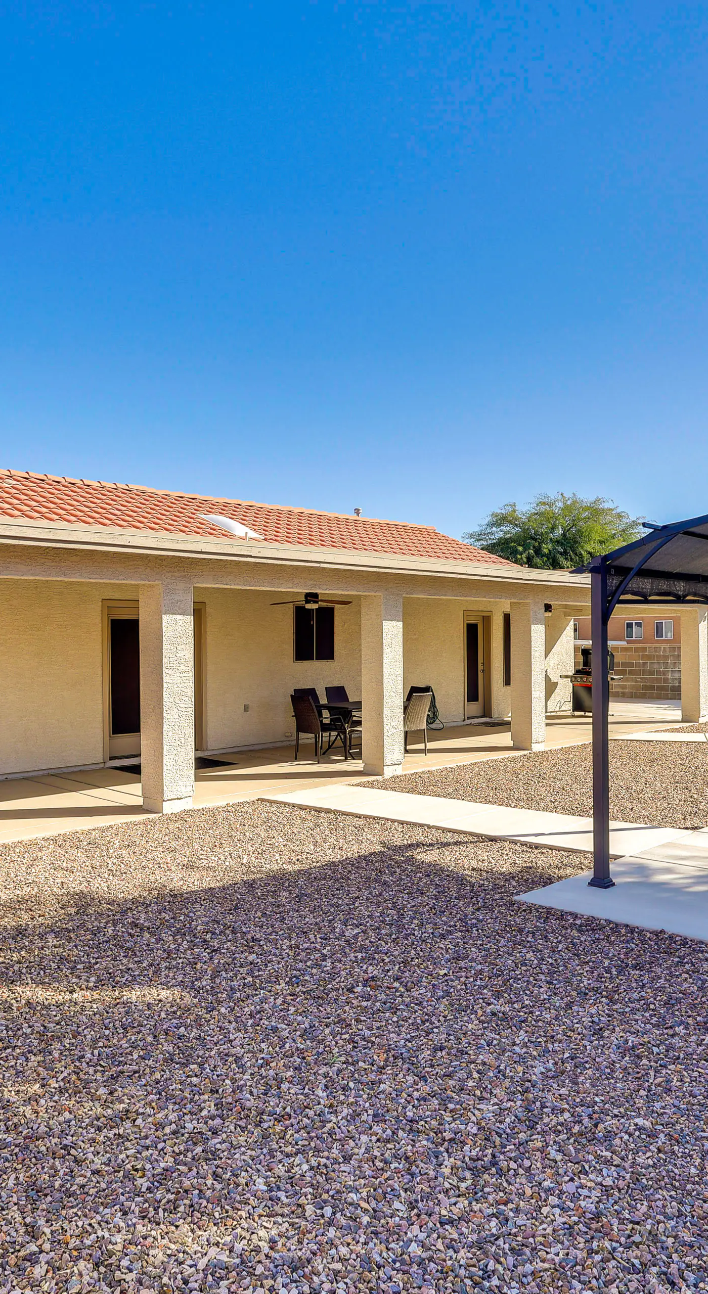 Foothills Family Home Near Lake & Colorado River!