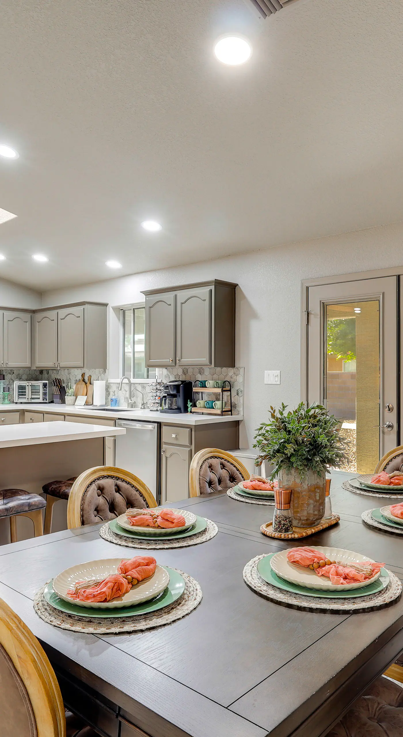 Foothills Family Home Near Lake & Colorado River!