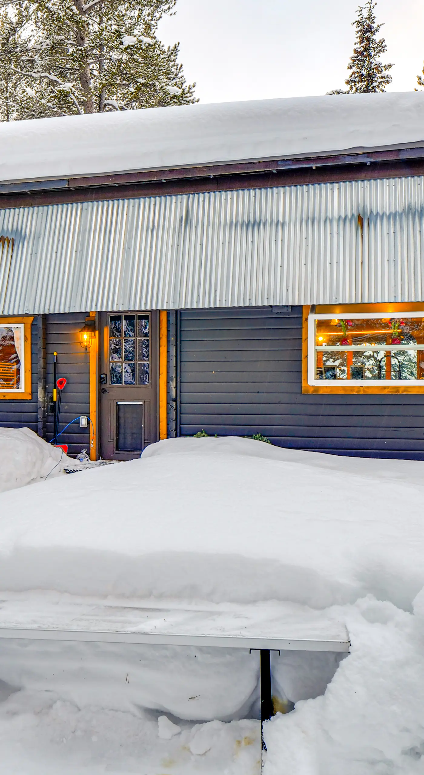 5 Mi to Breckenridge Ski Resort: Cozy Wood Cabin!