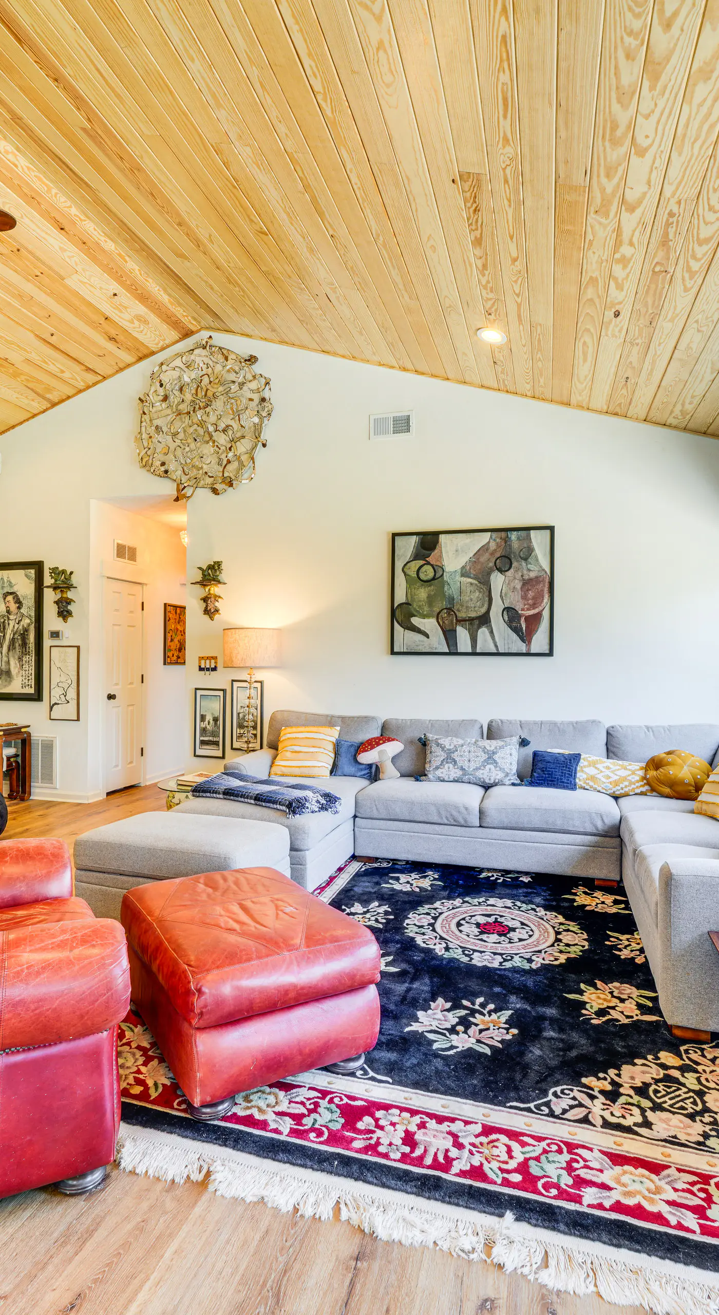 Hot Tub, Deck & Fire Pit: Chic Louisville Home!