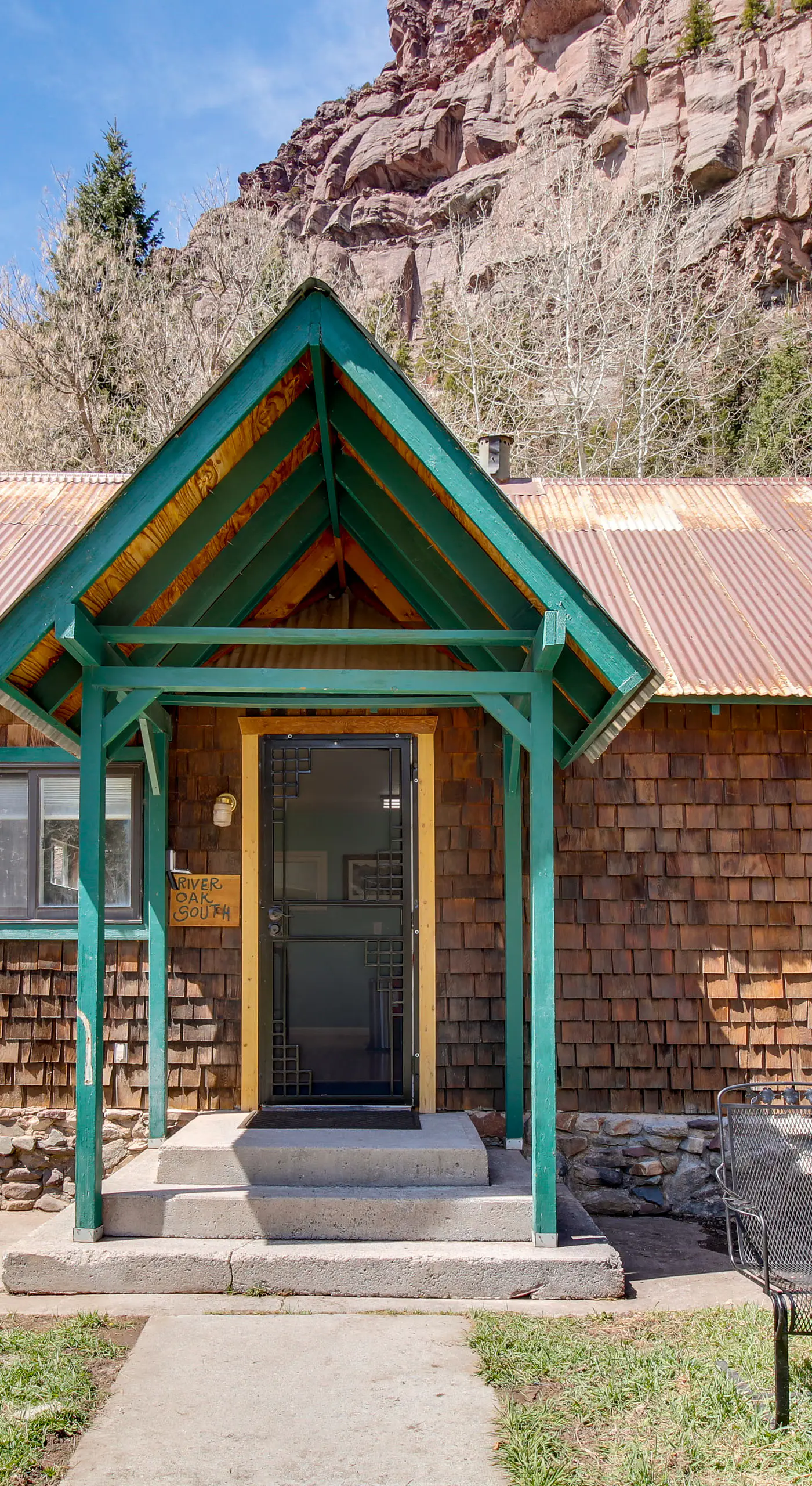 Downtown Ouray Apt w/ River & Mountain Views!
