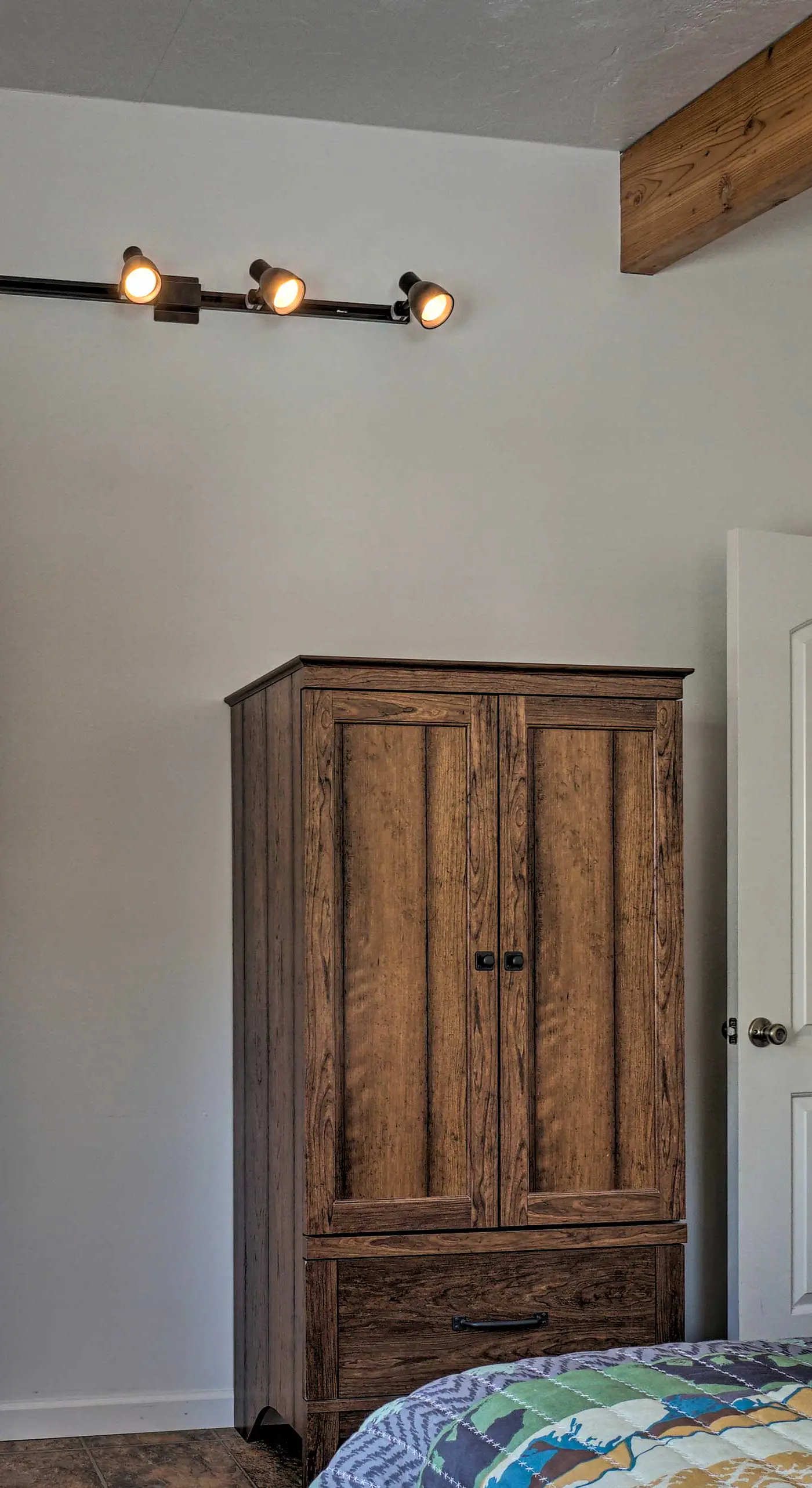 Pet-Friendly Duplex w/ Northern Lights Aurora View