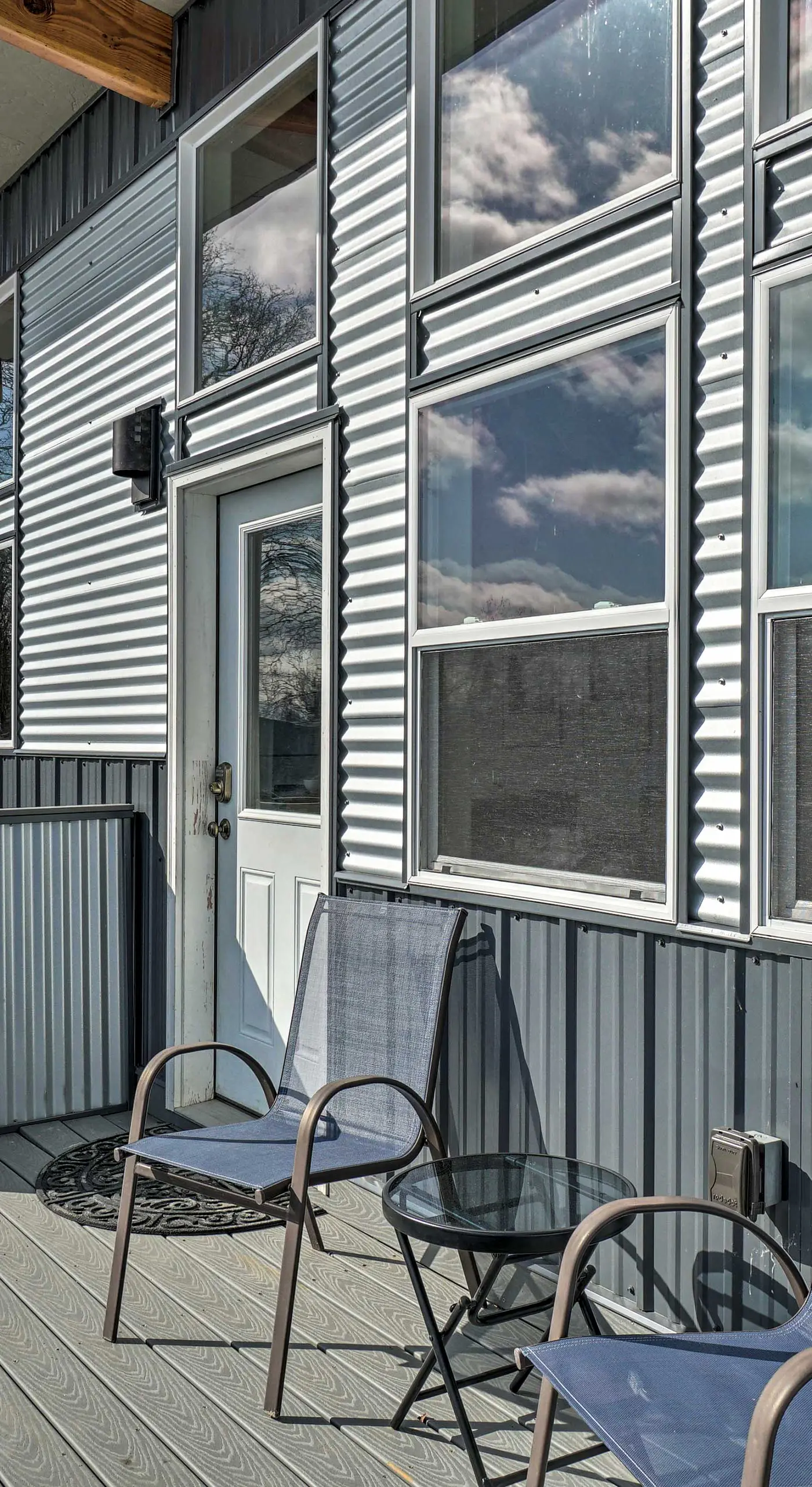 Pet-Friendly Duplex w/ Northern Lights Aurora View