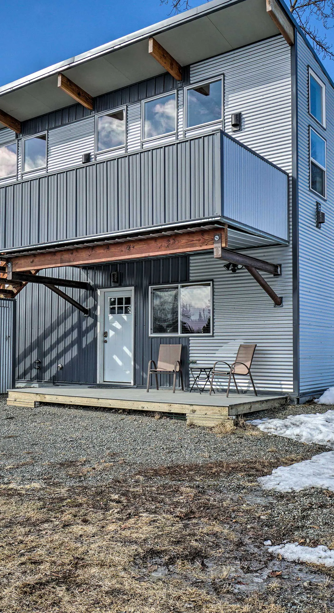 Pet-Friendly Duplex w/ Northern Lights Aurora View
