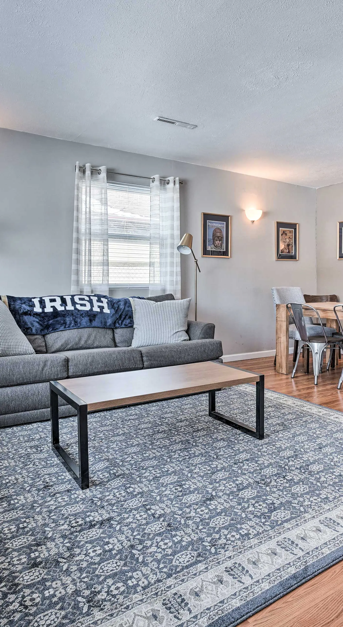Cozy South Bend Retreat < 2 Mi to Notre Dame!