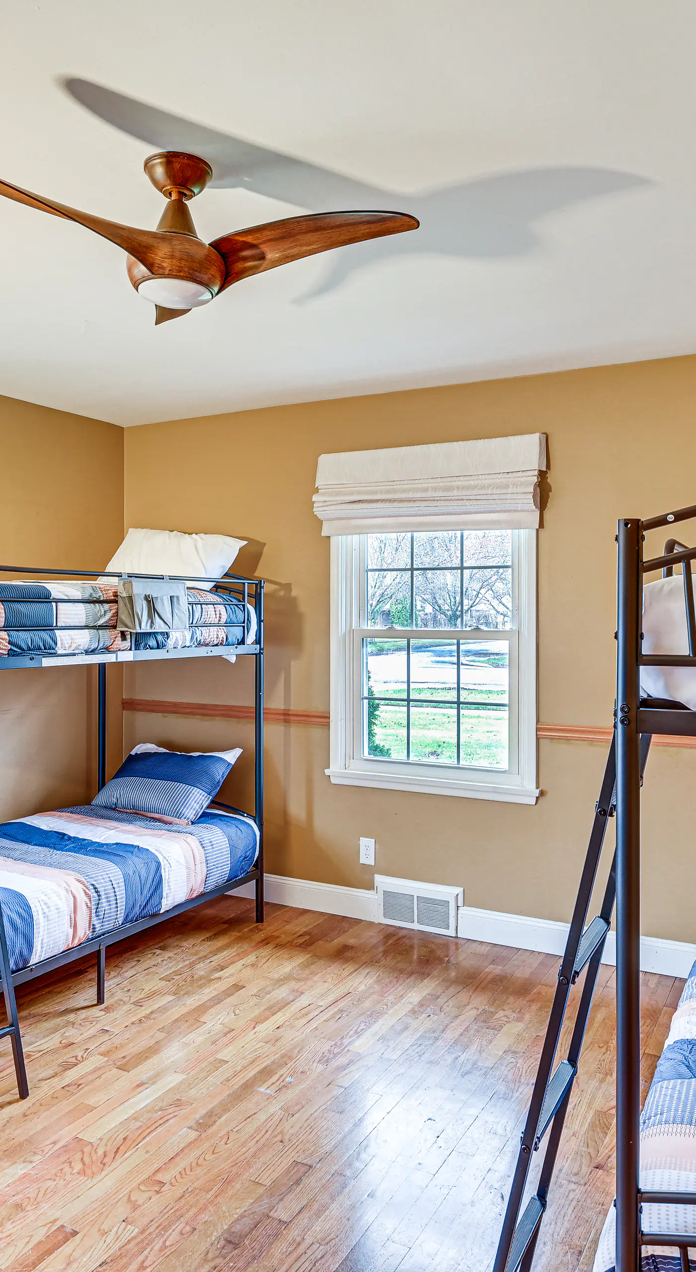 2 MI to Notre Dame: Spacious Game Day Home!