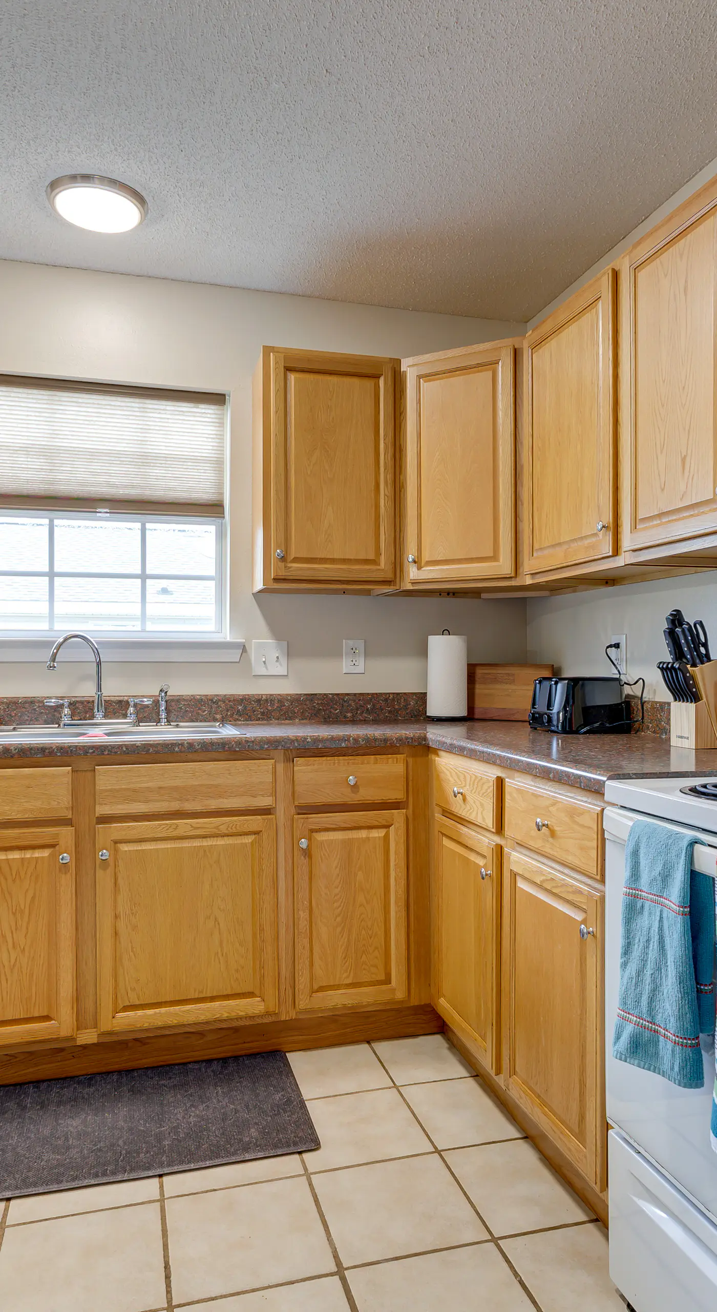 Charming Biloxi Vacation Rental Near Beach!