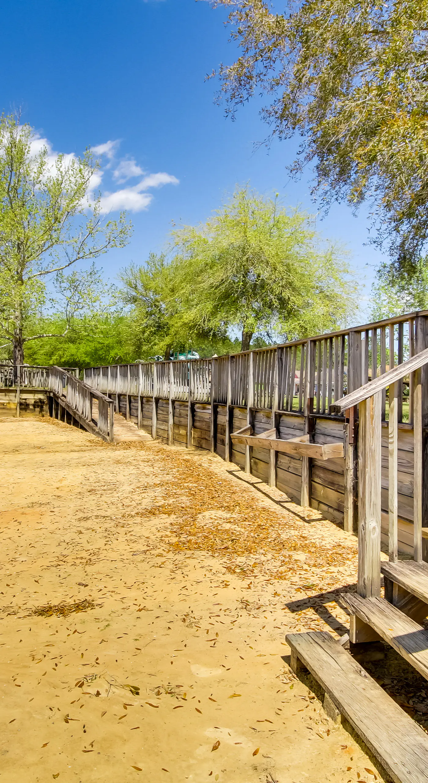 Charming Biloxi Studio w/ Community Pool & Lake!