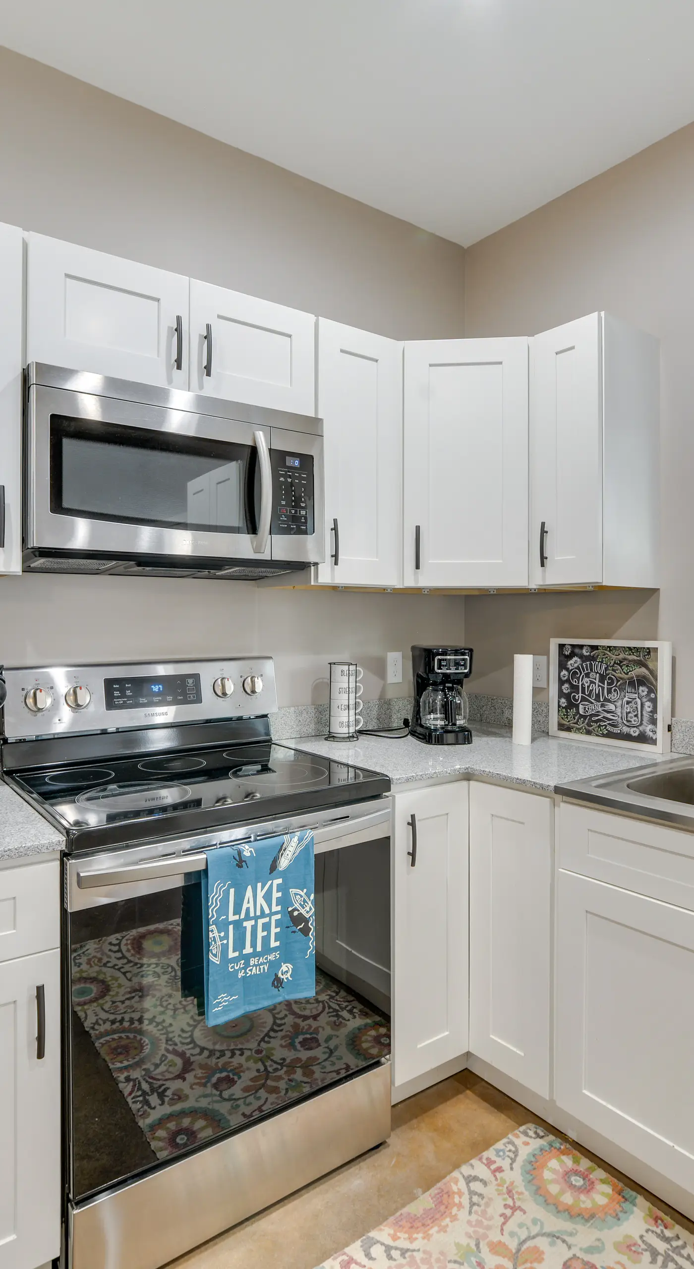 Pet-Friendly Murray Vacation Rental w/ Grill!