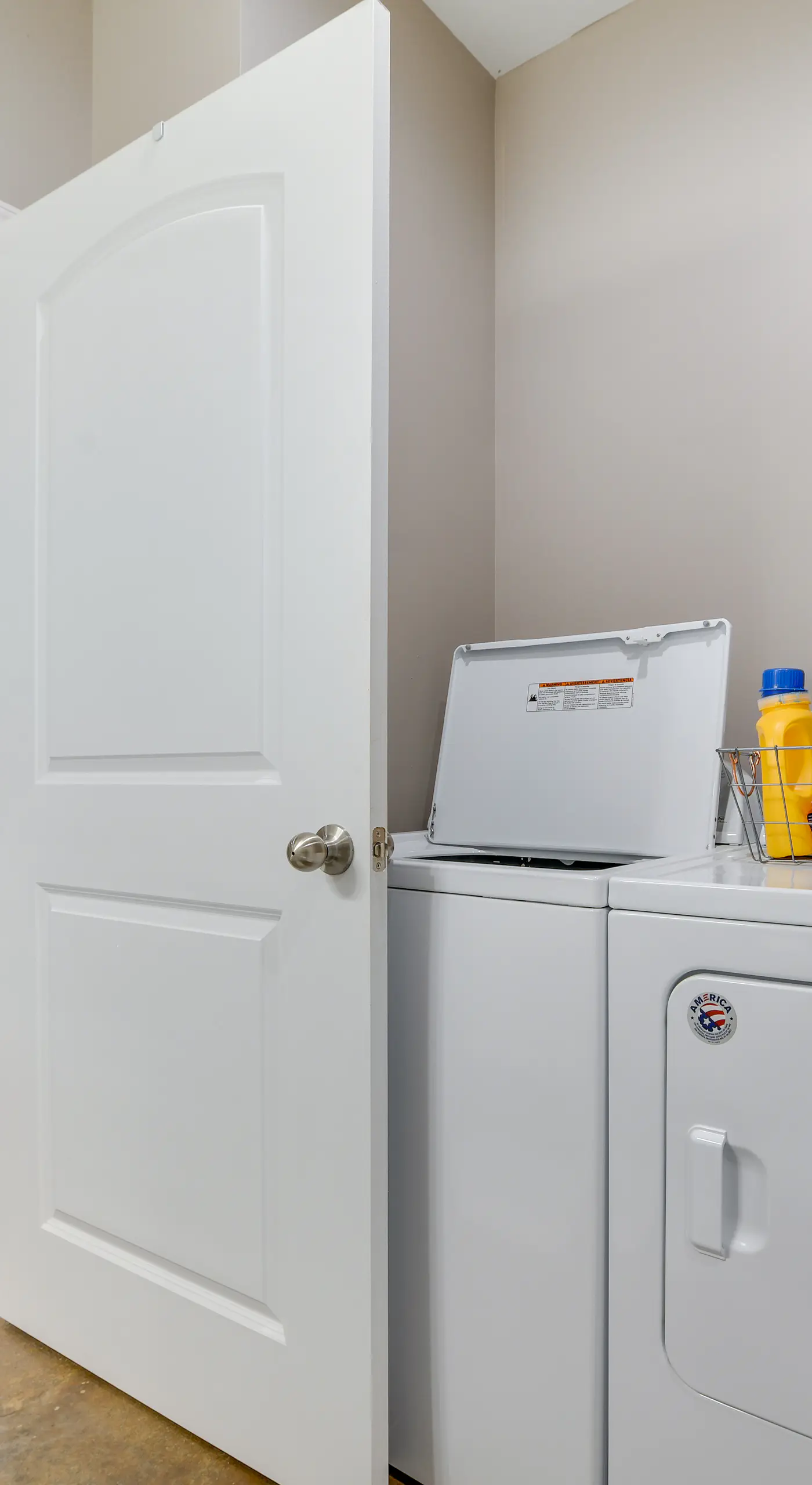Pet-Friendly Murray Vacation Rental w/ Grill!