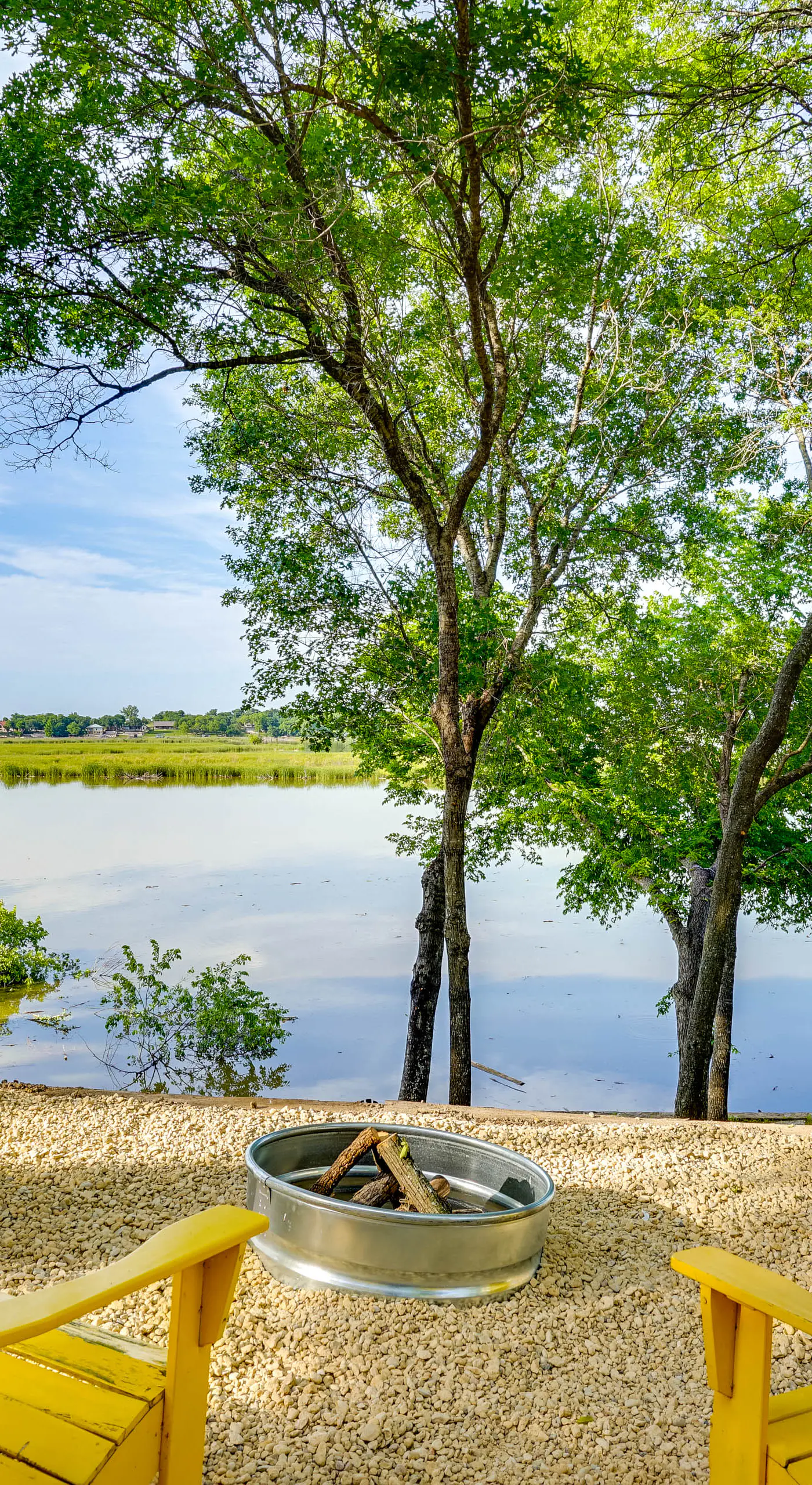 5 Mi to Historic Granbury Square: Lakefront Escape