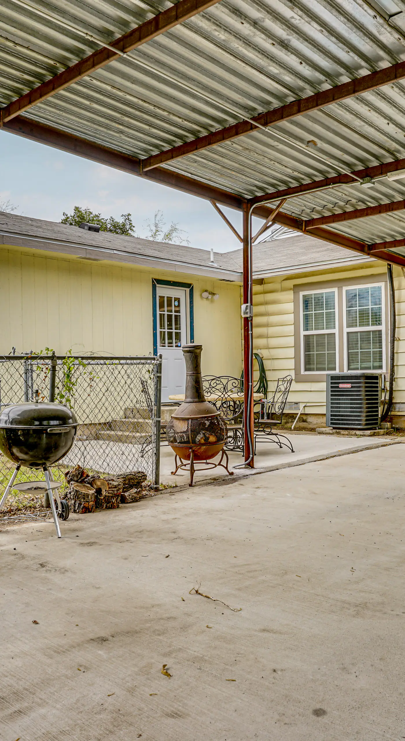 Family + Pet Friendly: Fort Worth Home Near TCU!