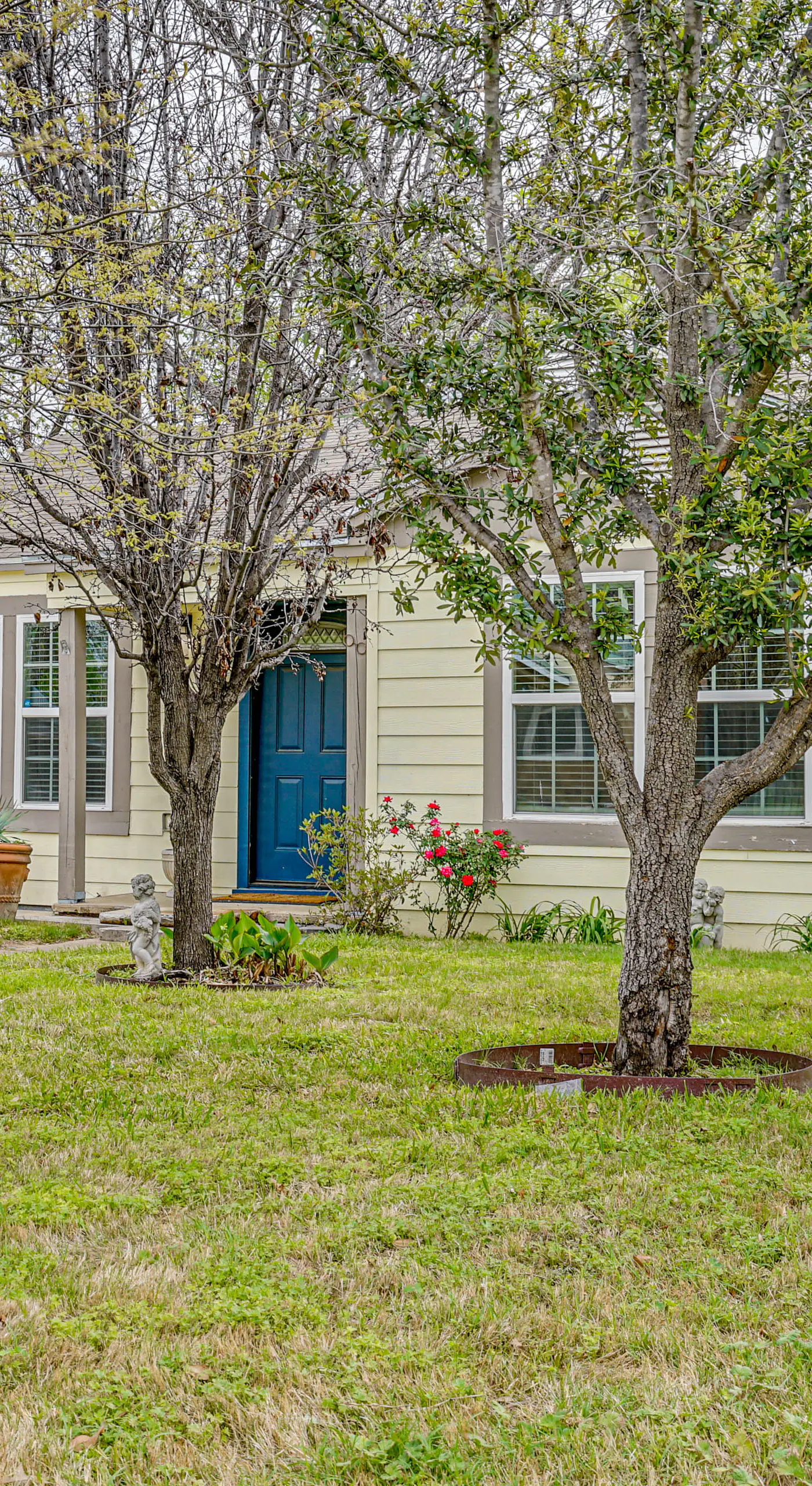 Family + Pet Friendly: Fort Worth Home Near TCU!