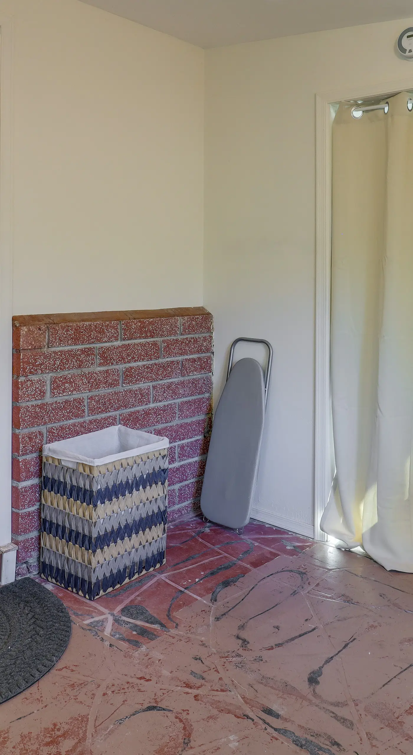 2 Mi to Dtwn: Prescott Gem w/ Patio & Views!