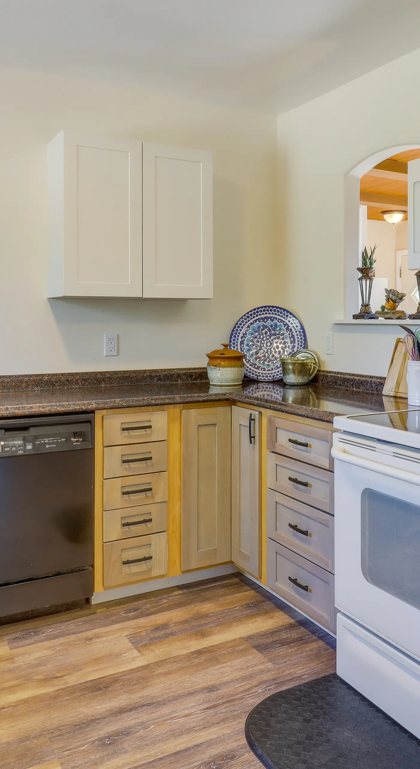 2 Mi to Dtwn: Prescott Gem w/ Patio & Views!