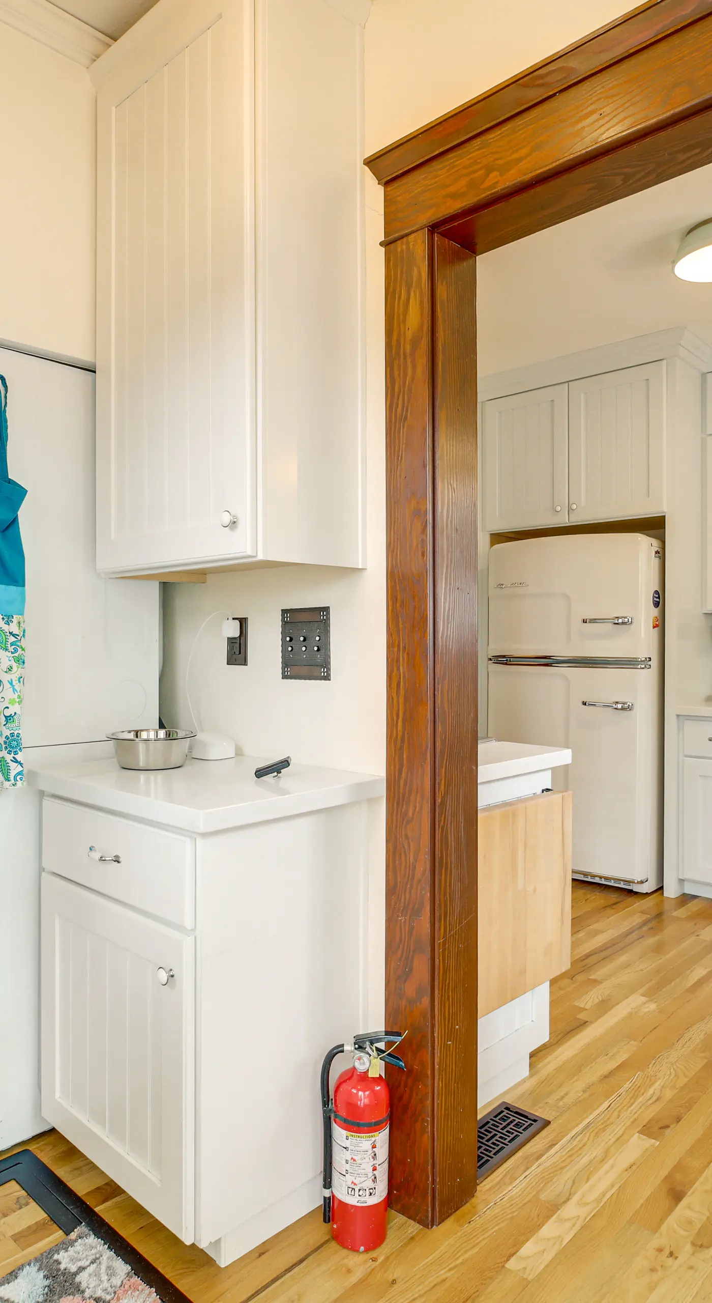 3 Blocks to Plaza! Historic Prescott Gem w/ Grill
